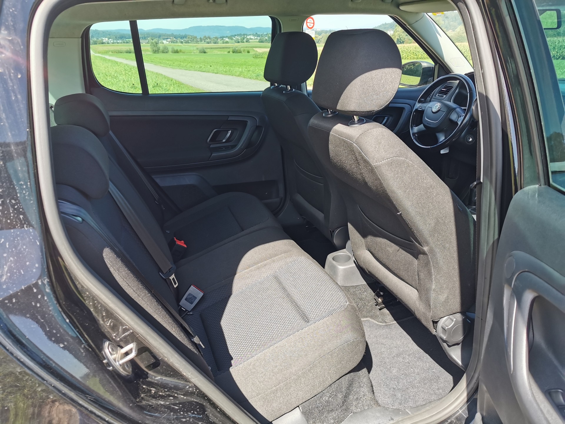 SKODA Fabia 1.2 TSI Elegance-image-6