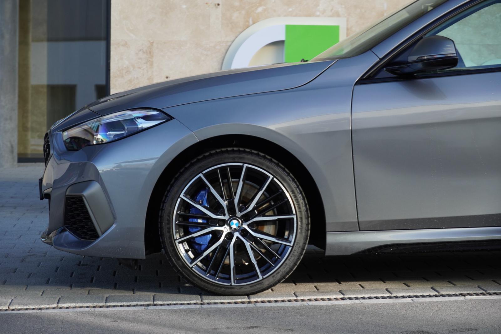 BMW M235i Gran Coupé xDrive Pure M Sport Steptronic-image-5