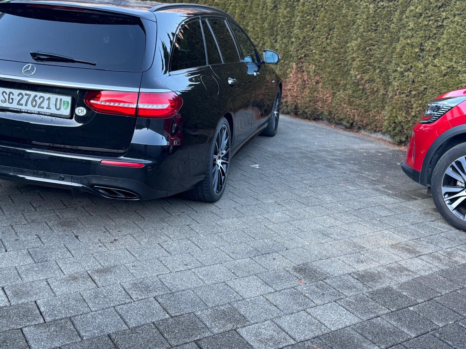 MERCEDES-BENZ E 43 AMG 4 Matic 9G-Tronic-image-15