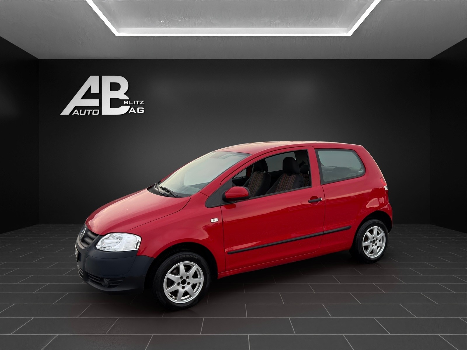 VW Fox 1.4-showroom-element-1