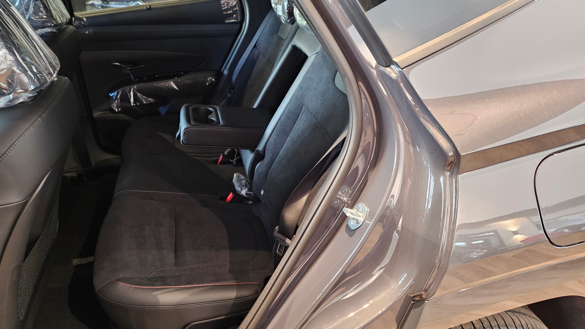 HYUNDAI Tucson 1.6 TGDI PHEV N-Line 4WD Vollausstattung-image-23