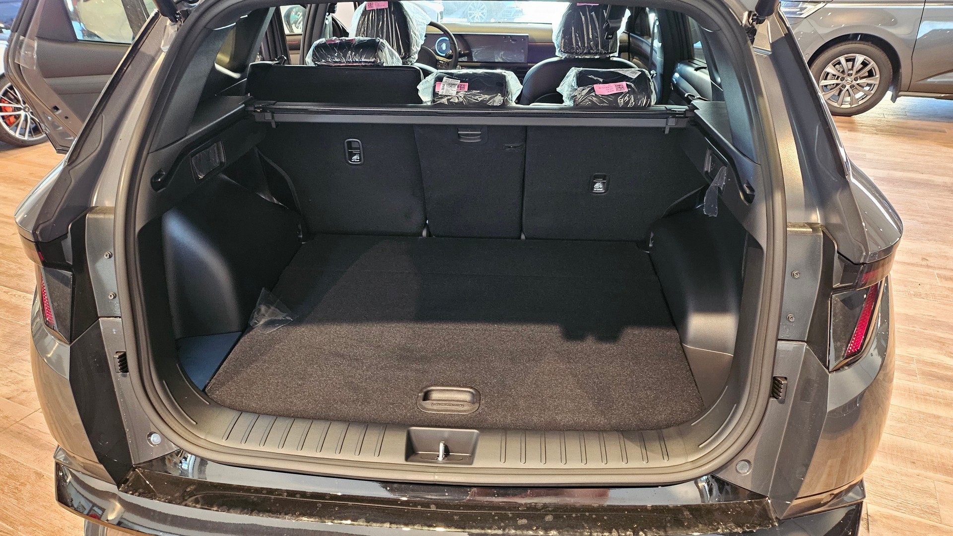 HYUNDAI Tucson 1.6 TGDI PHEV N-Line 4WD Vollausstattung-image-21