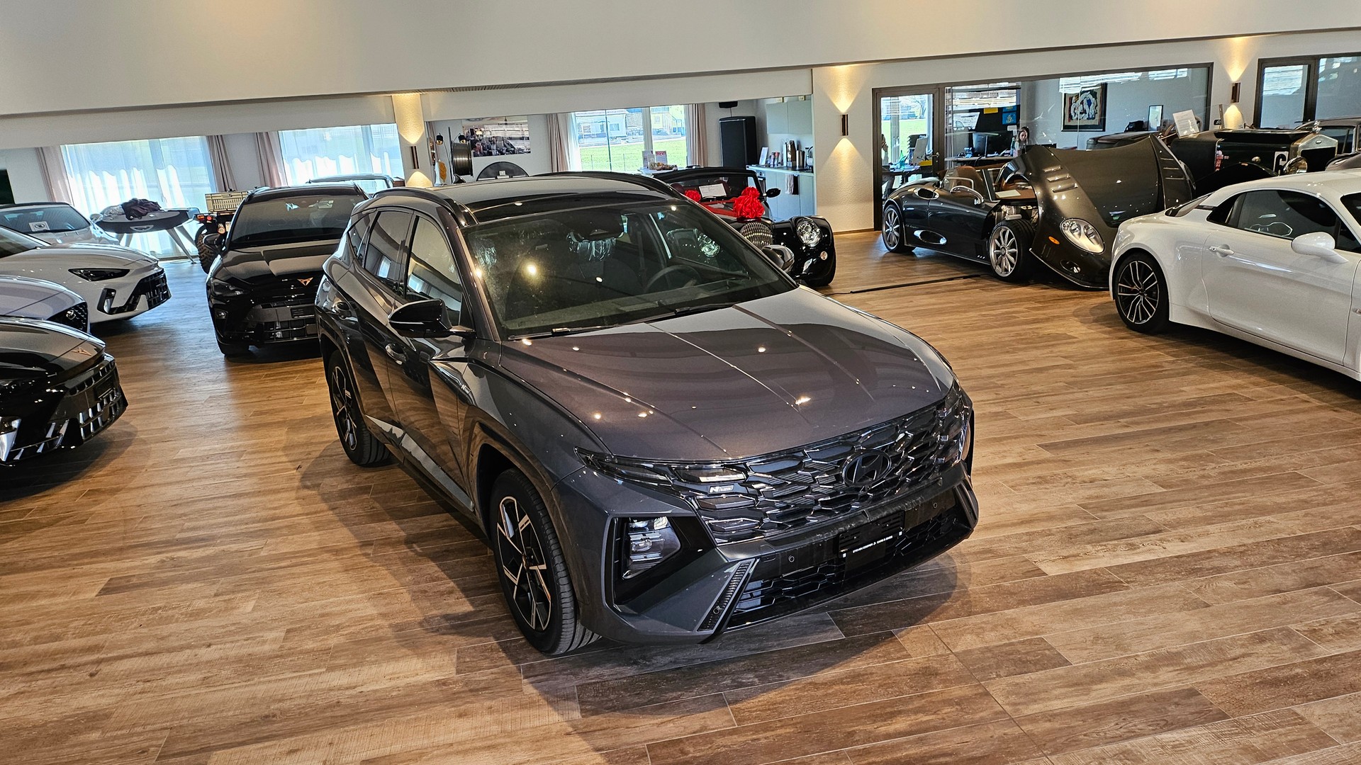 HYUNDAI Tucson 1.6 TGDI PHEV N-Line 4WD Vollausstattung-image-5