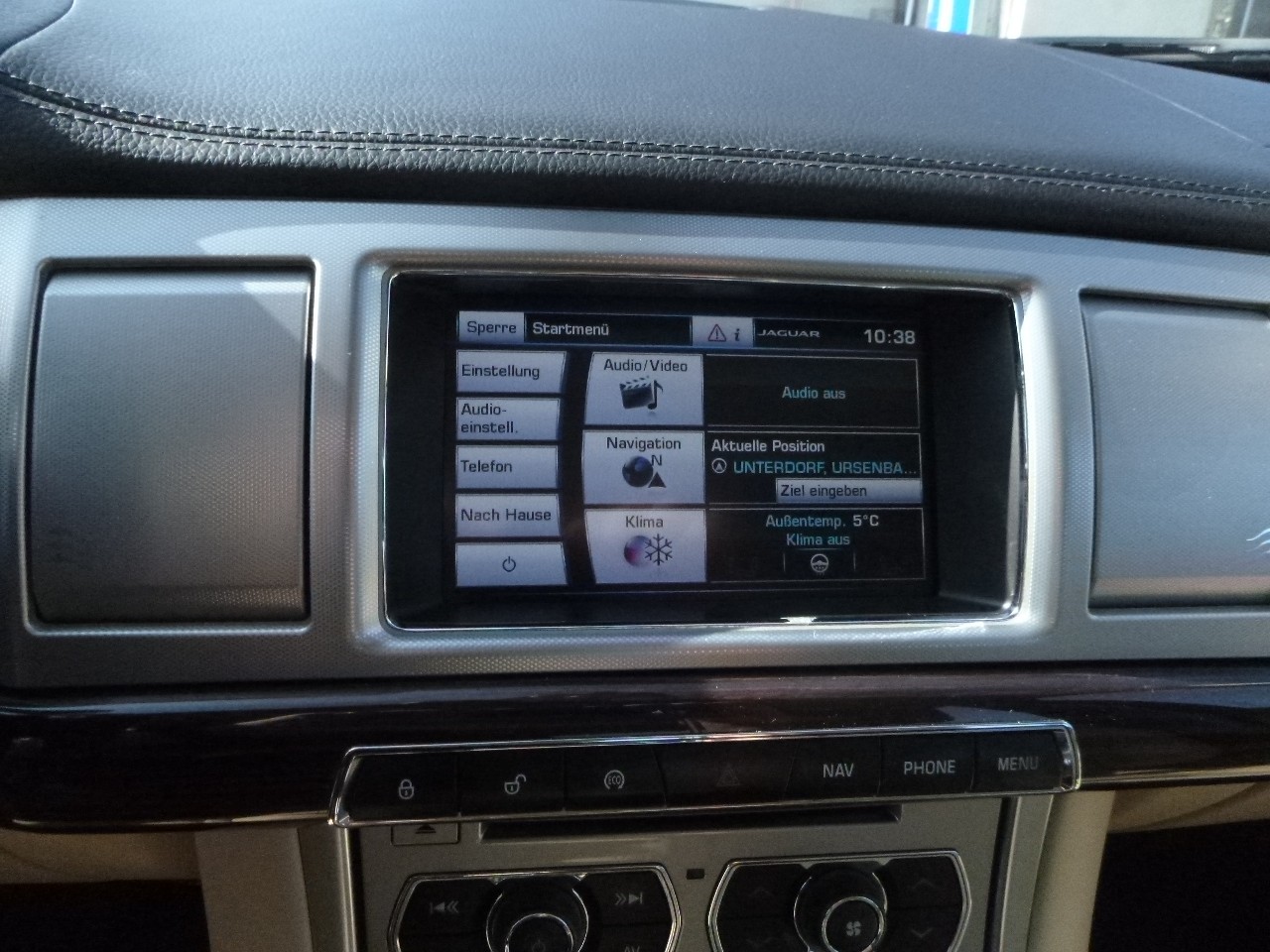 JAGUAR XF 3.0 V6 S/C Premium Luxury 4x4-image-20