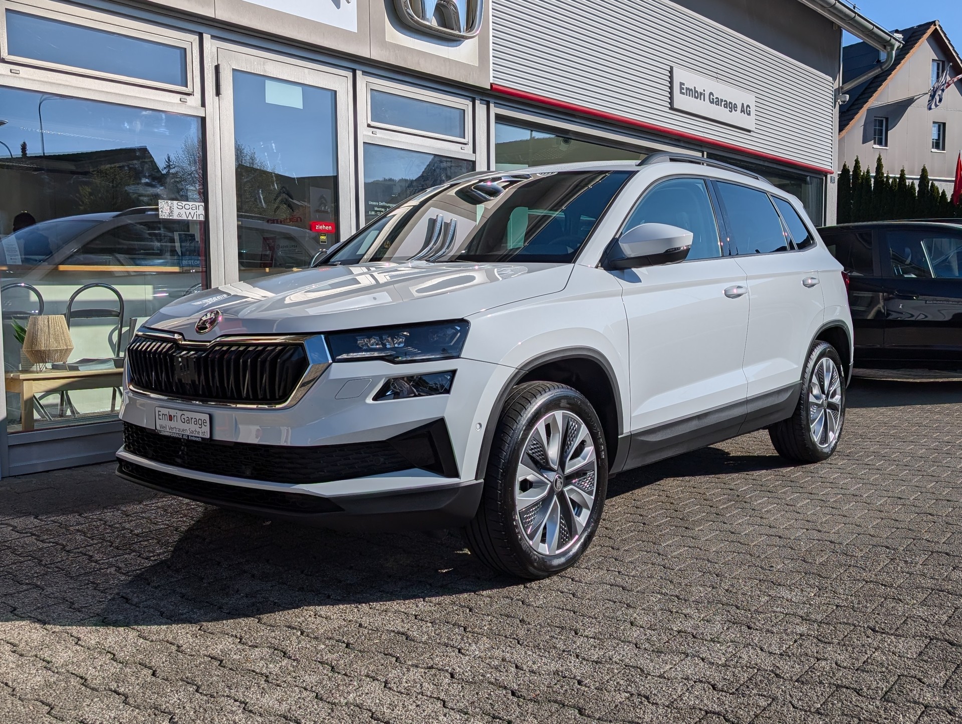 SKODA Karoq 2.0 TDI CR Style 4x4 DSG-image-2
