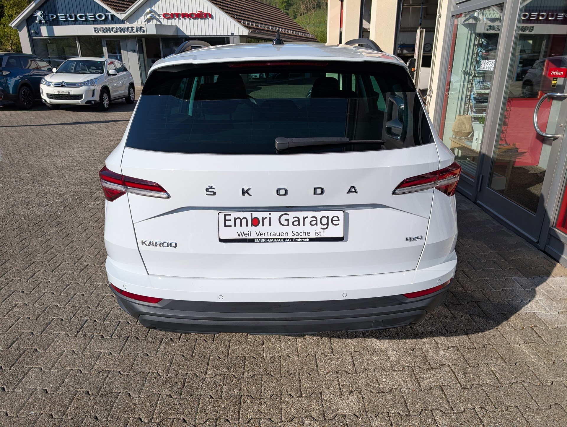 SKODA Karoq 2.0 TDI CR Style 4x4 DSG-image-6