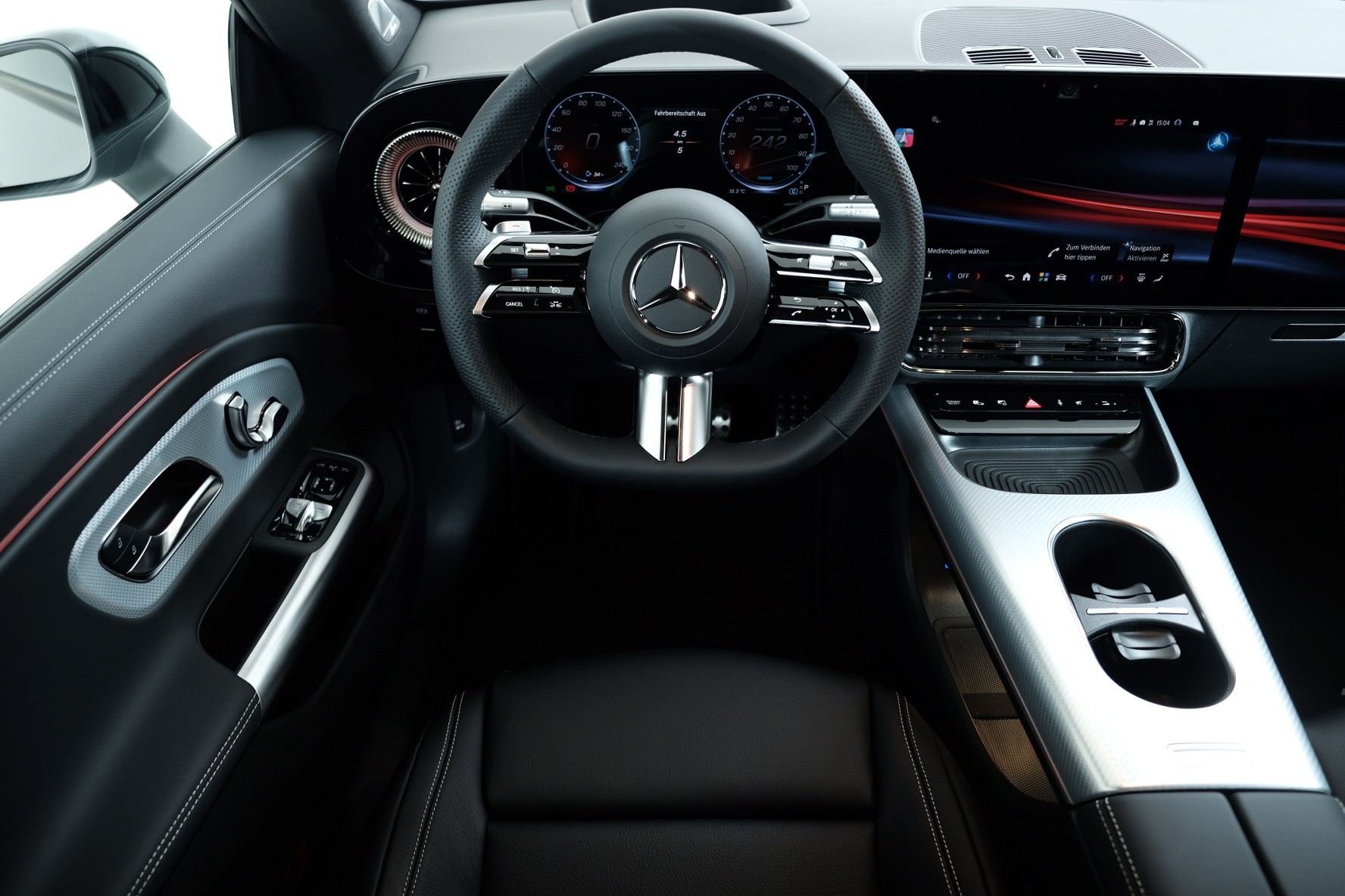 MERCEDES-BENZ CLA 350 4 Matic 85 kWh EQ-image-6