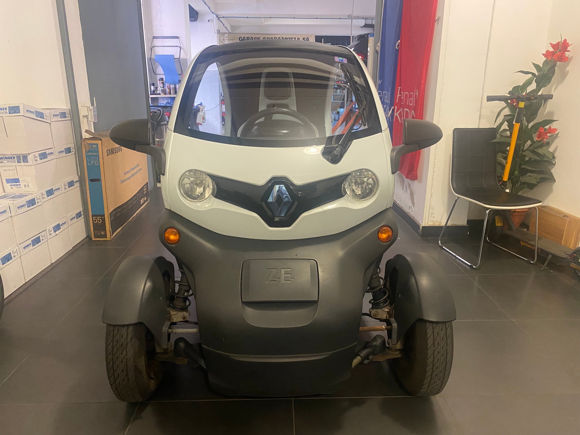 RENAULT Twizy Z.E. Technic (Batterie Miete)-image-6