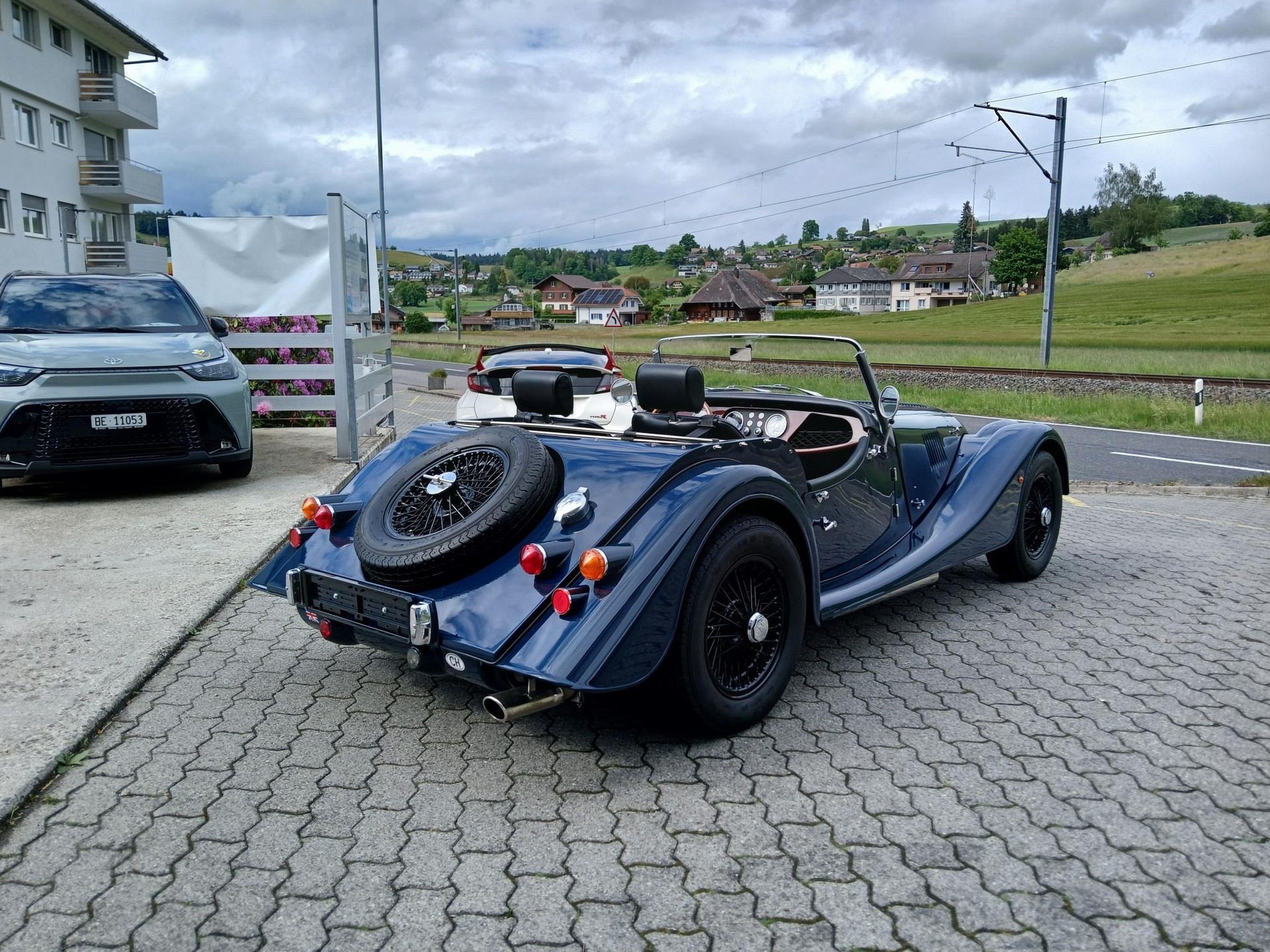 MORGAN 4/4 75E Anniversary-image-4