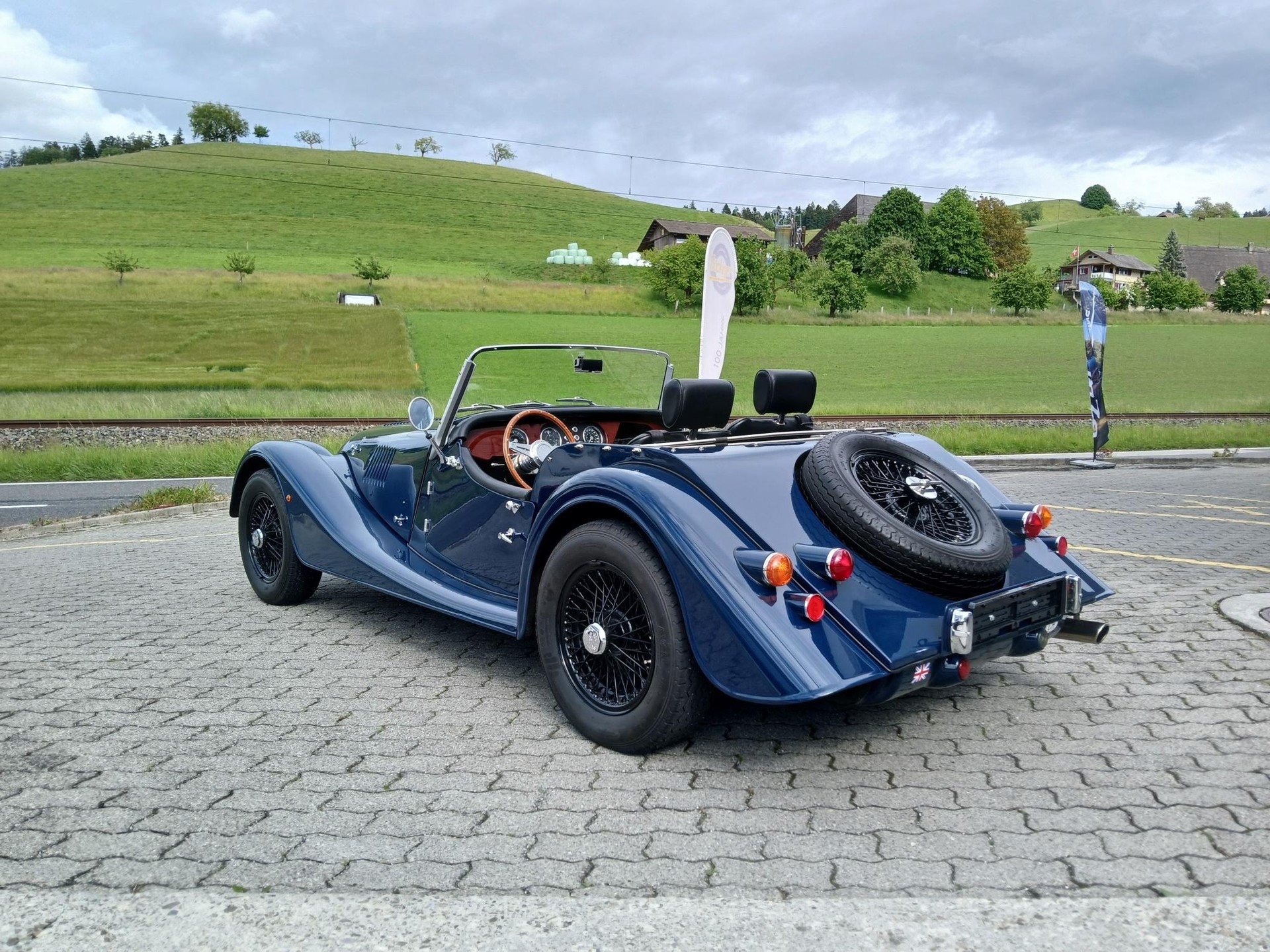 MORGAN 4/4 75E Anniversary-image-6