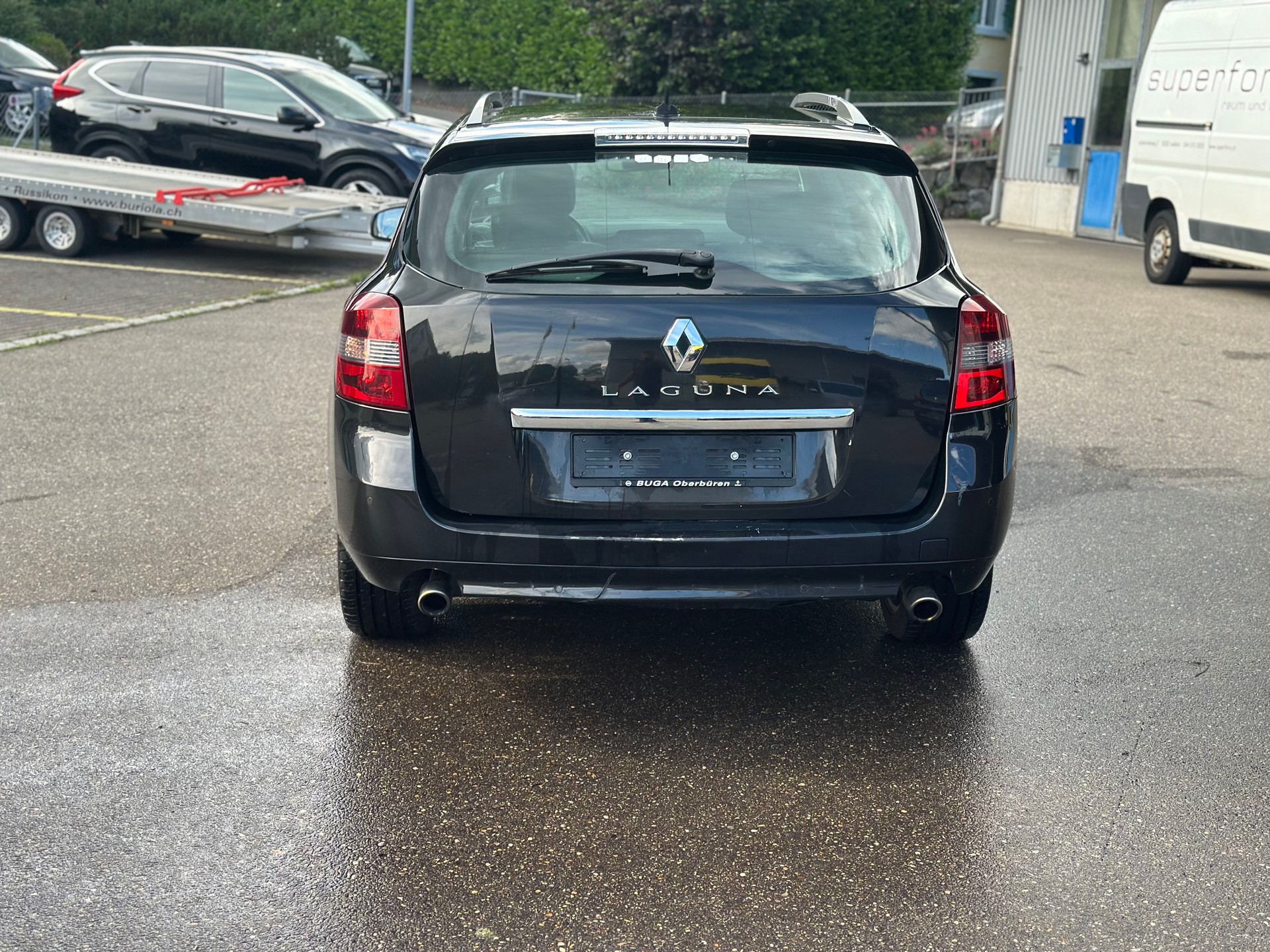 RENAULT Laguna Grandtour 2.0 16V T Initiale Automatic-image-6