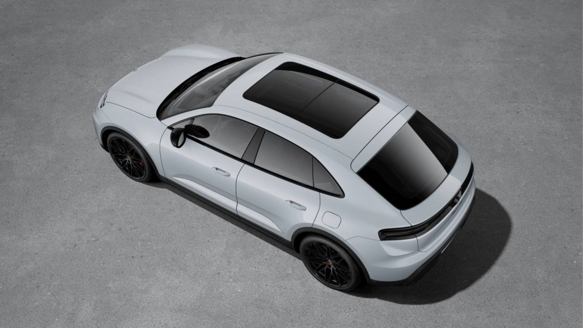 PORSCHE Macan 4S-showroom-element-3