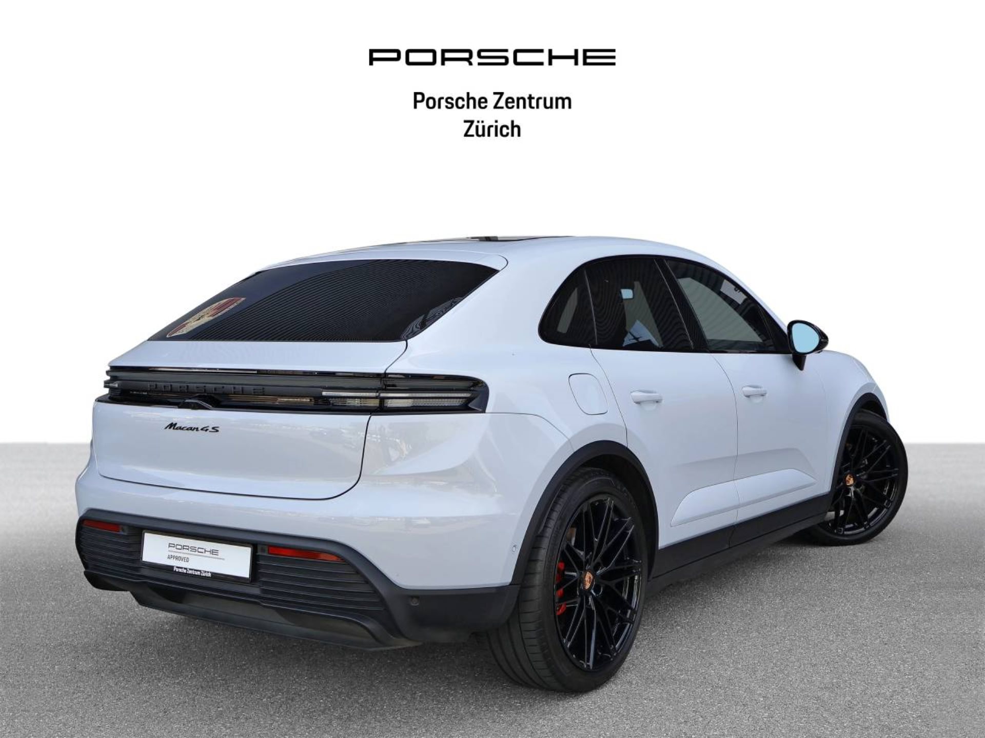 PORSCHE Macan 4S-showroom-element-2