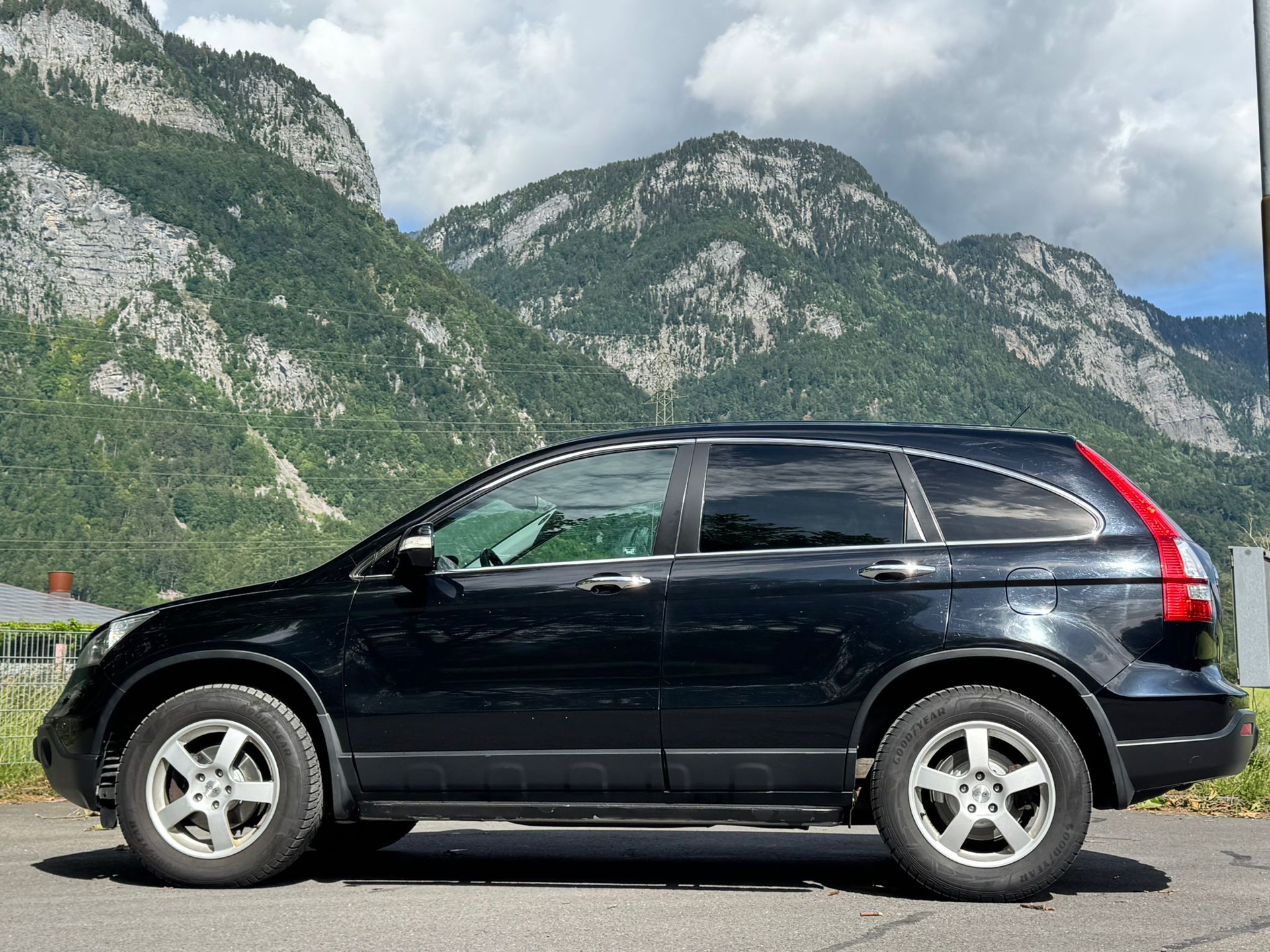 HONDA CR-V 2.2 i-CTDi 4WD Executive-image-6