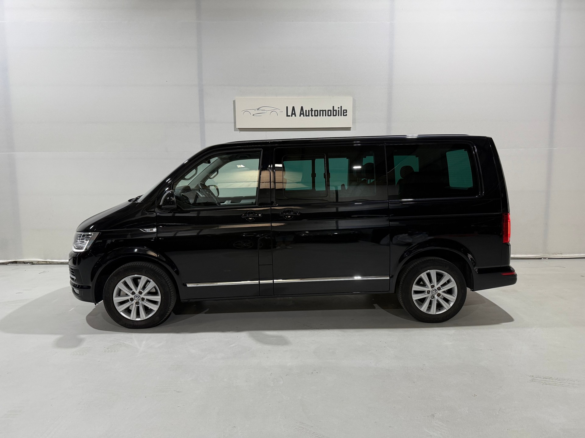 VW T6 Multivan 2.0 Bi-TDI Highline Liberty 4Mot. DSG (CH Fahrzeug)-image-2