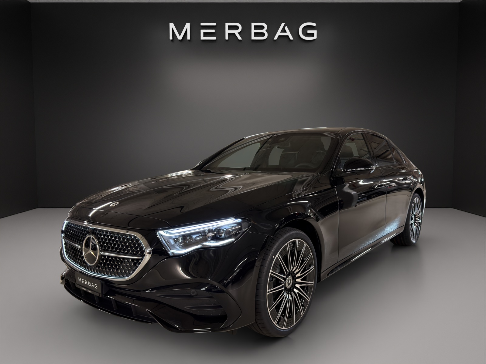MERCEDES-BENZ E 220 d 4Matic 9G-Tronic-image-5
