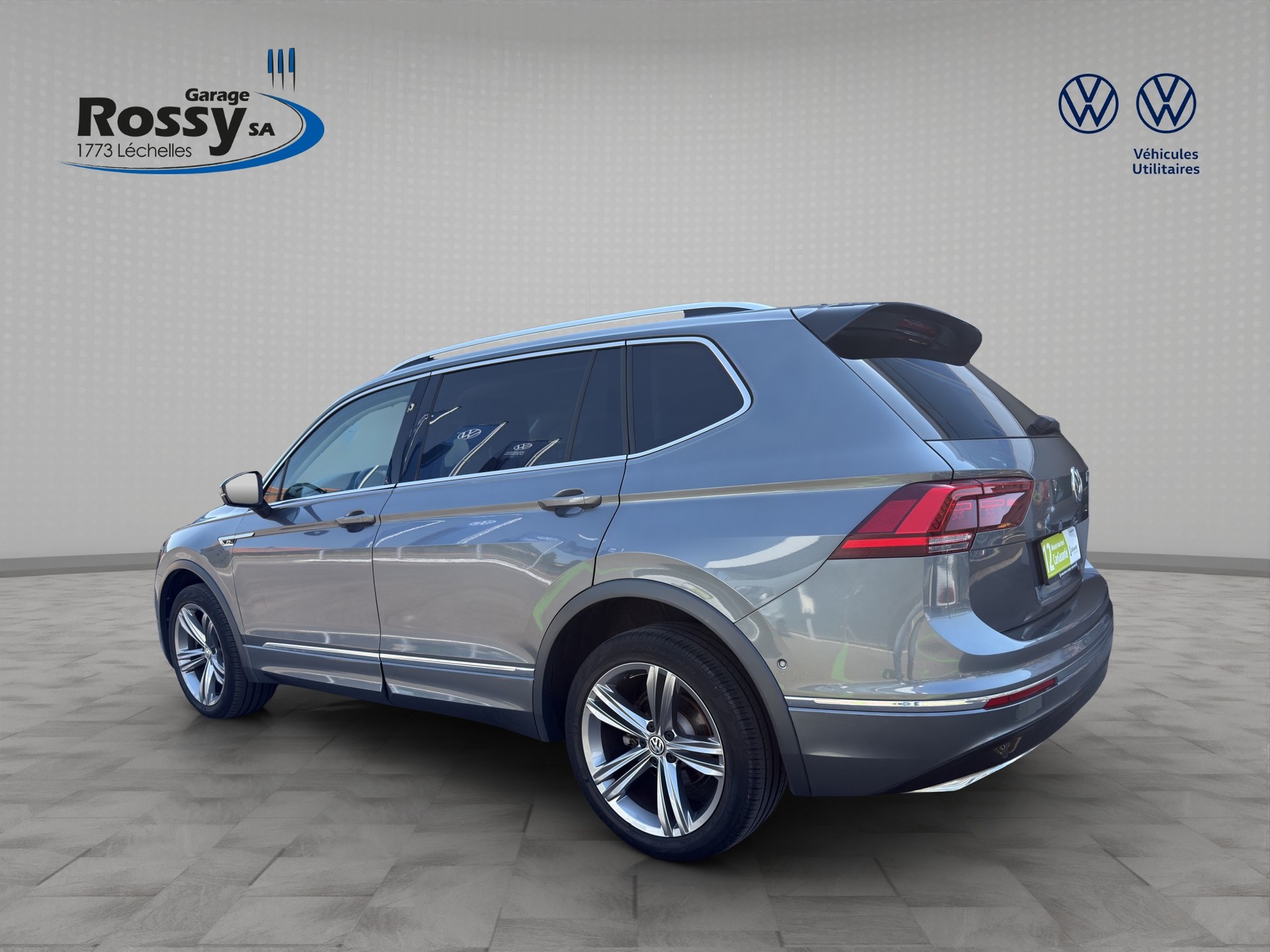 VW Tiguan Allspace 2.0TSI Highline 4Motion DSG-showroom-element-3