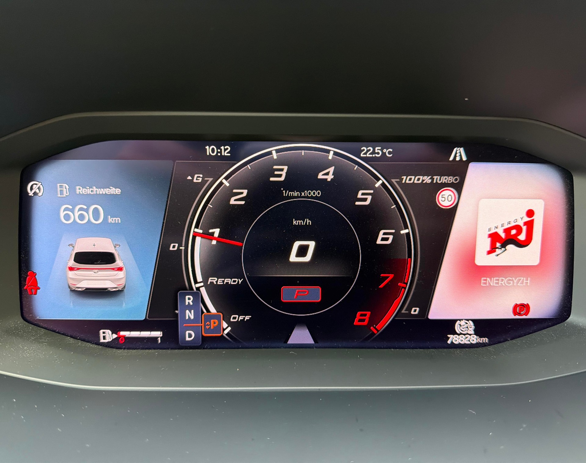 SEAT Leon 1.5 eTSI 150 FR DSG-image-15