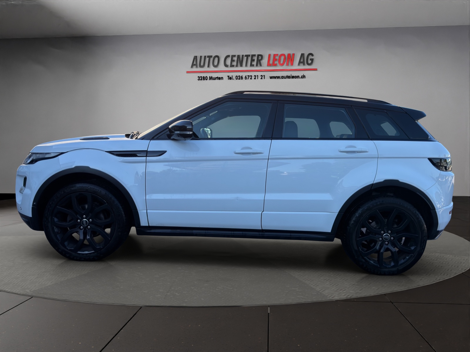 LAND ROVER Range Rover Evoque 2.0 Si4 Pure AT6-showroom-element-2