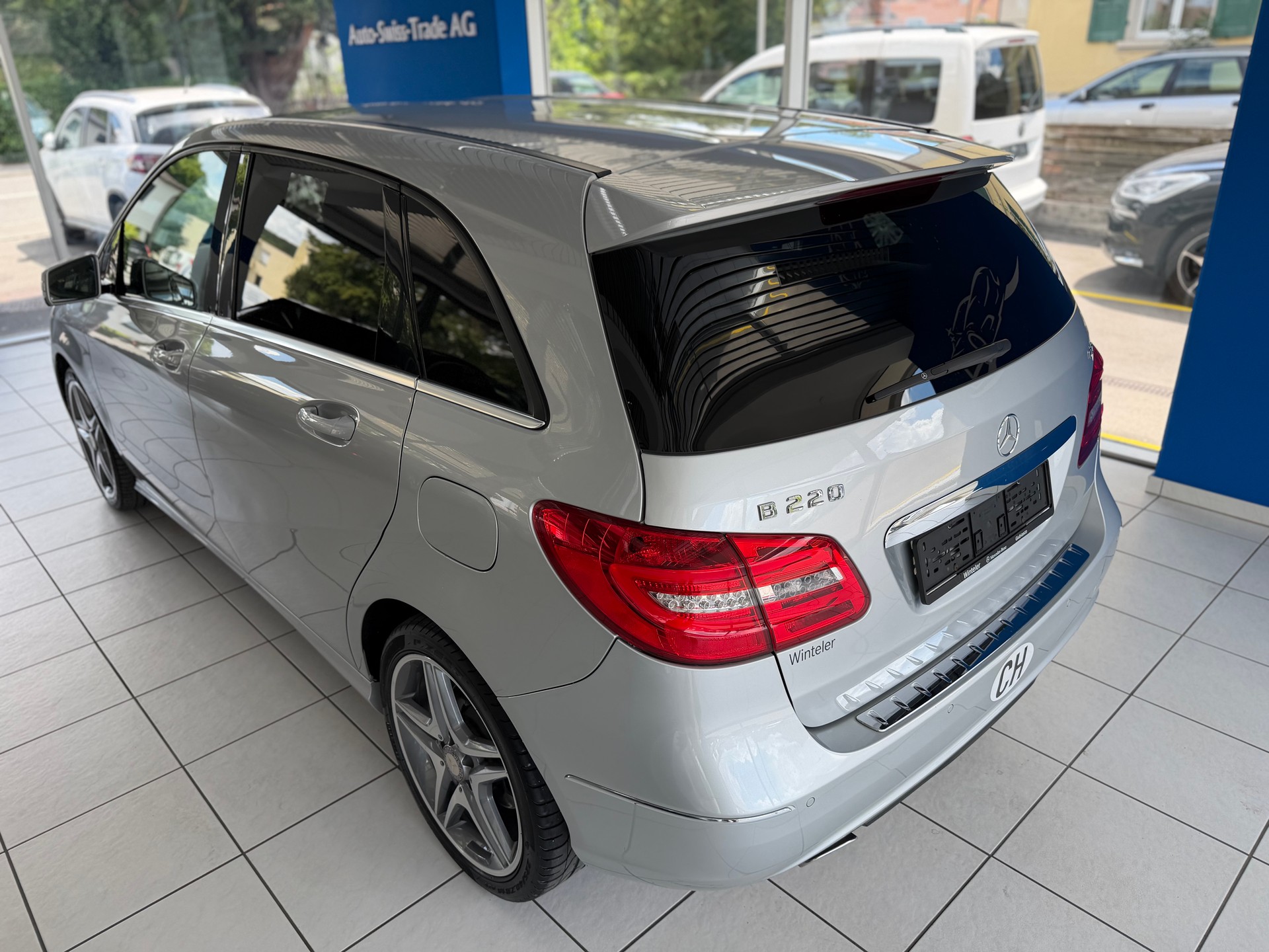 MERCEDES-BENZ B 220 CDI 7G-DCT-image-6