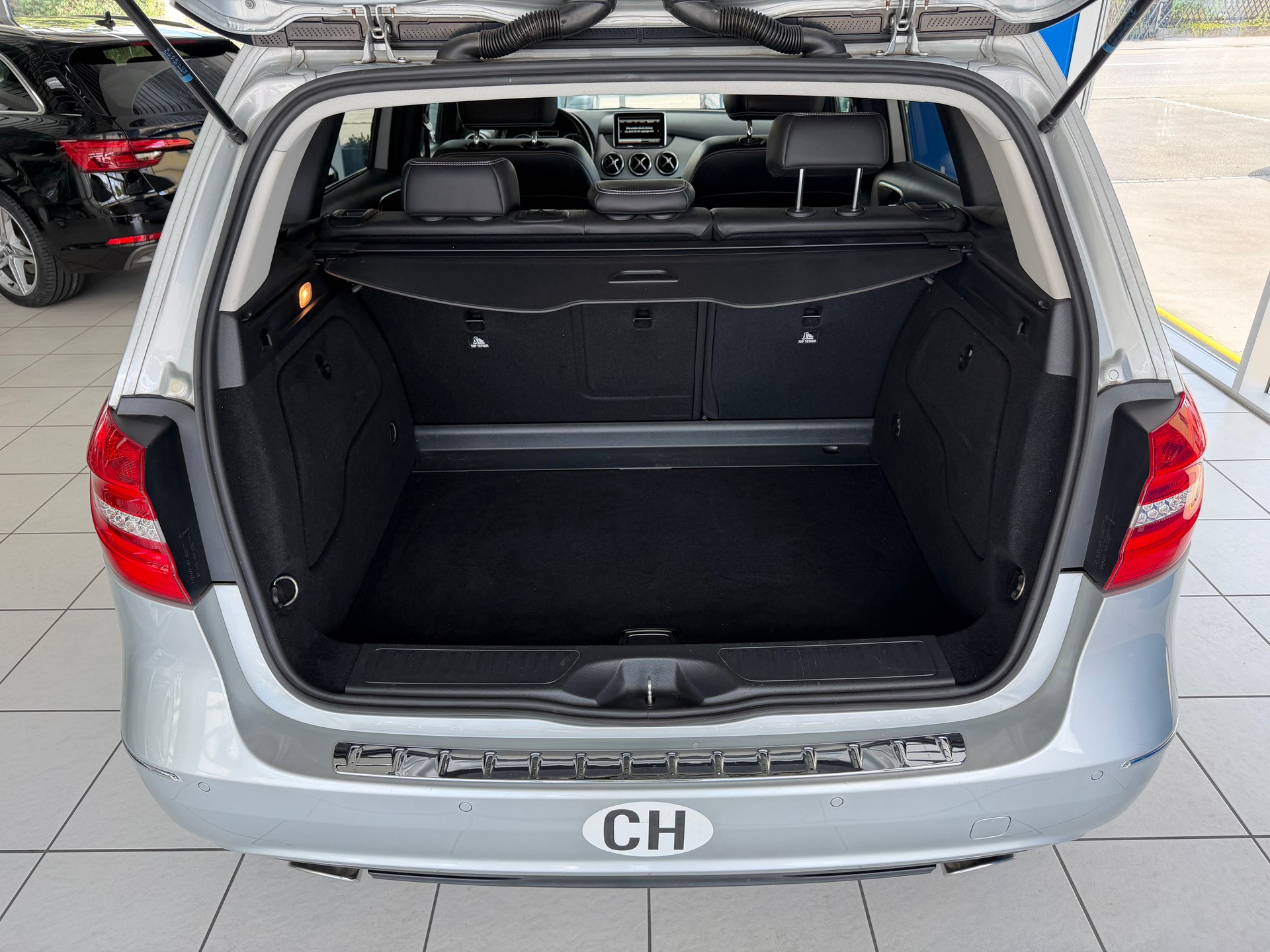 MERCEDES-BENZ B 220 CDI 7G-DCT-image-9