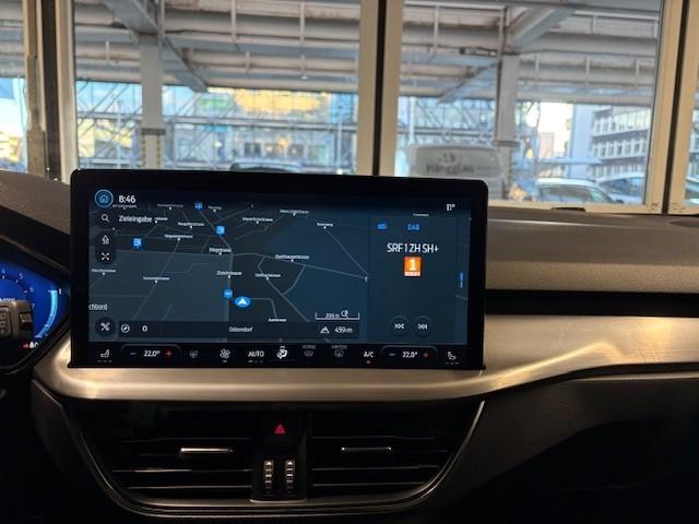 FORD Focus Station Wagon 1.0i EcoB Hybrid 125 Cool & Connect-image-17
