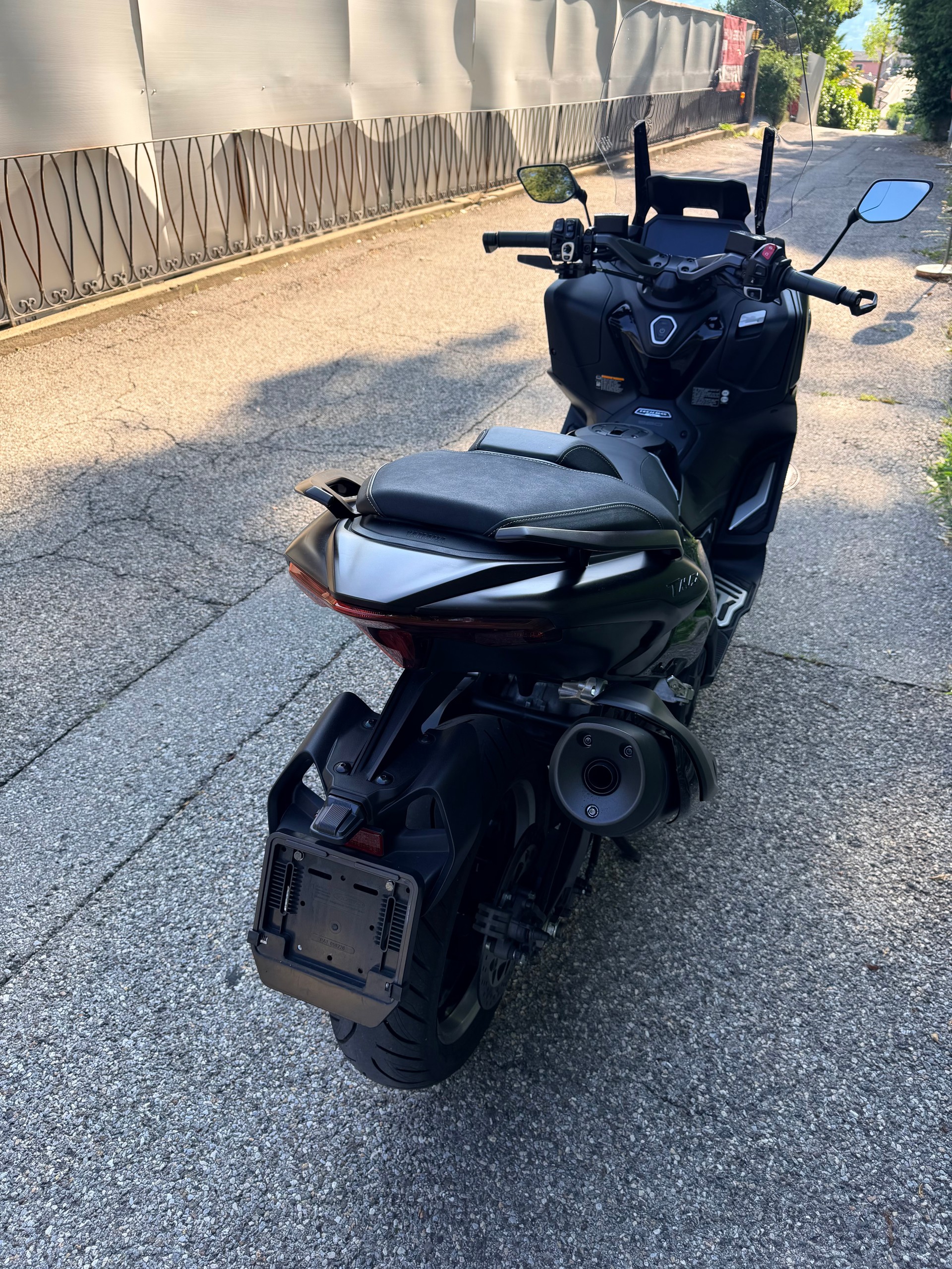YAMAHA T-MAX Tech-Max XP 560-image-4
