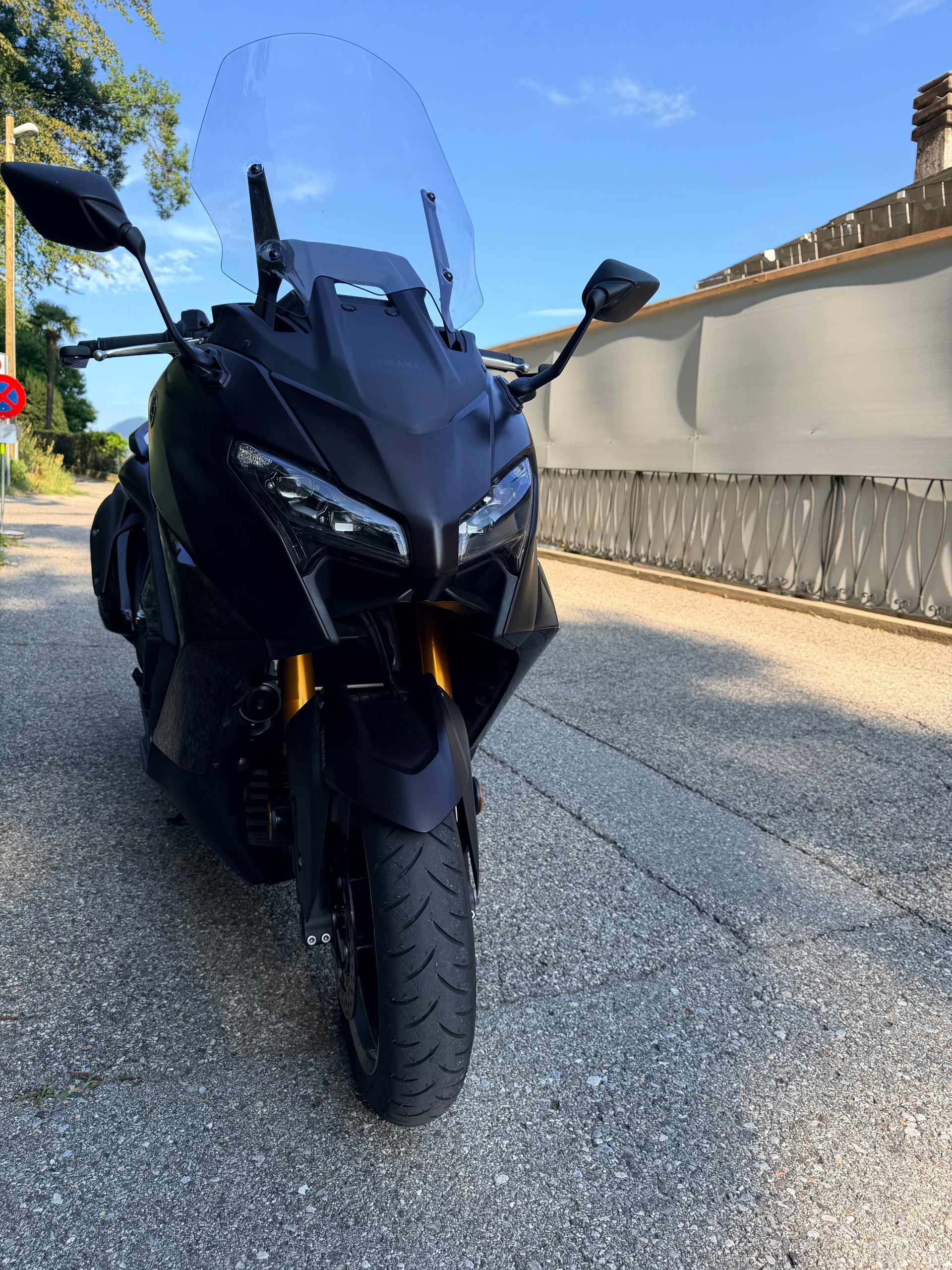 YAMAHA T-MAX Tech-Max XP 560-image-1