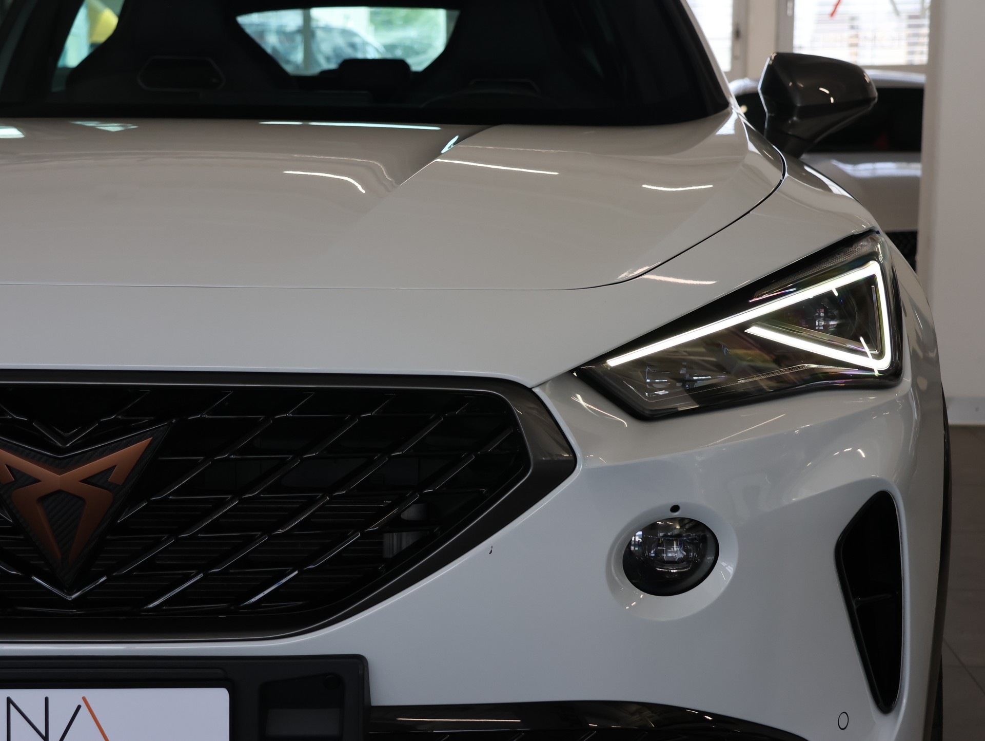 CUPRA Formentor 2.0TSI VZ 4Drive DSG *Rückfahrkamera* *Panoramadach* *Sitzheizung*-image-7