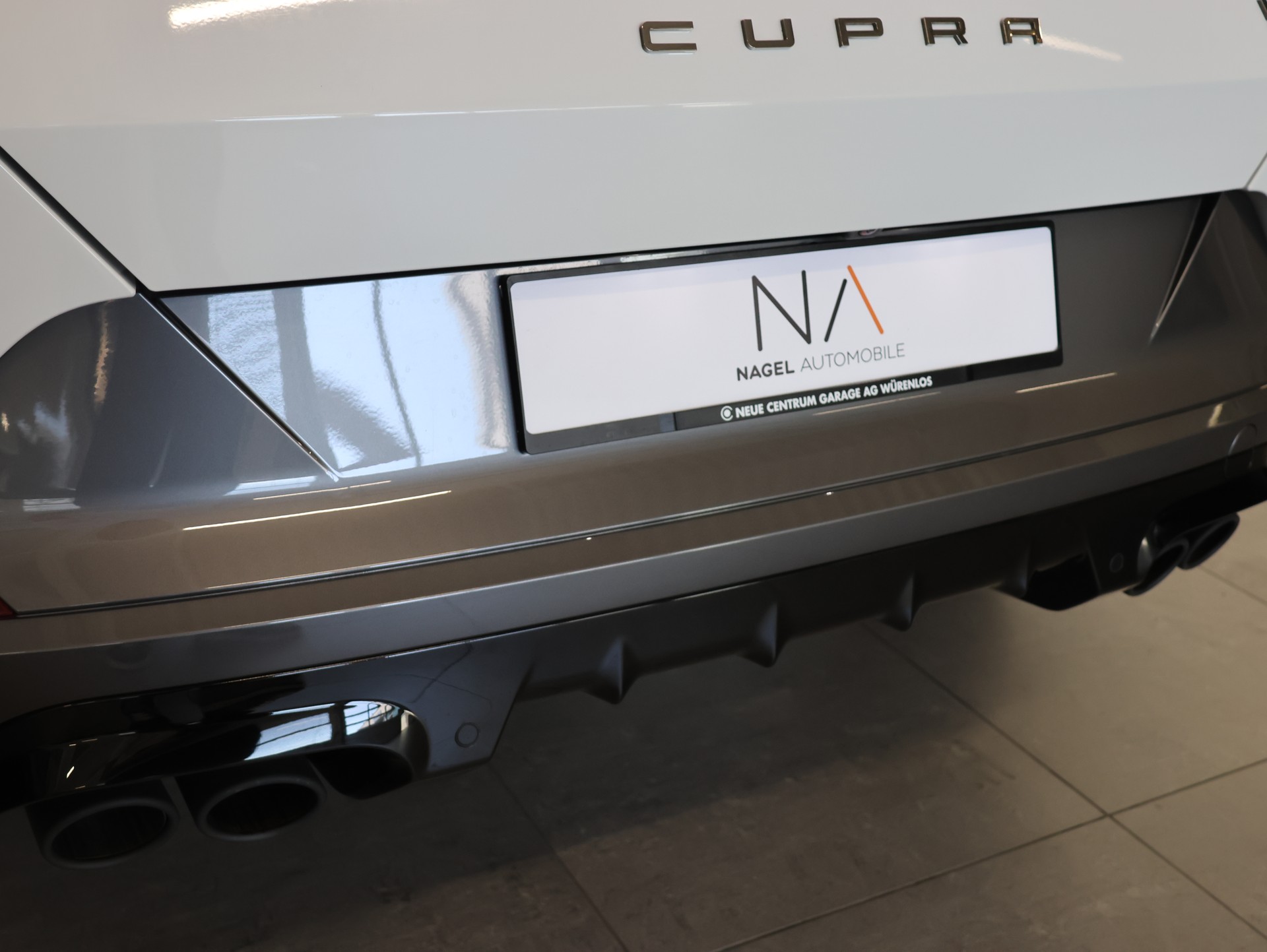 CUPRA Formentor 2.0TSI VZ 4Drive DSG *Rückfahrkamera* *Panoramadach* *Sitzheizung*-image-29