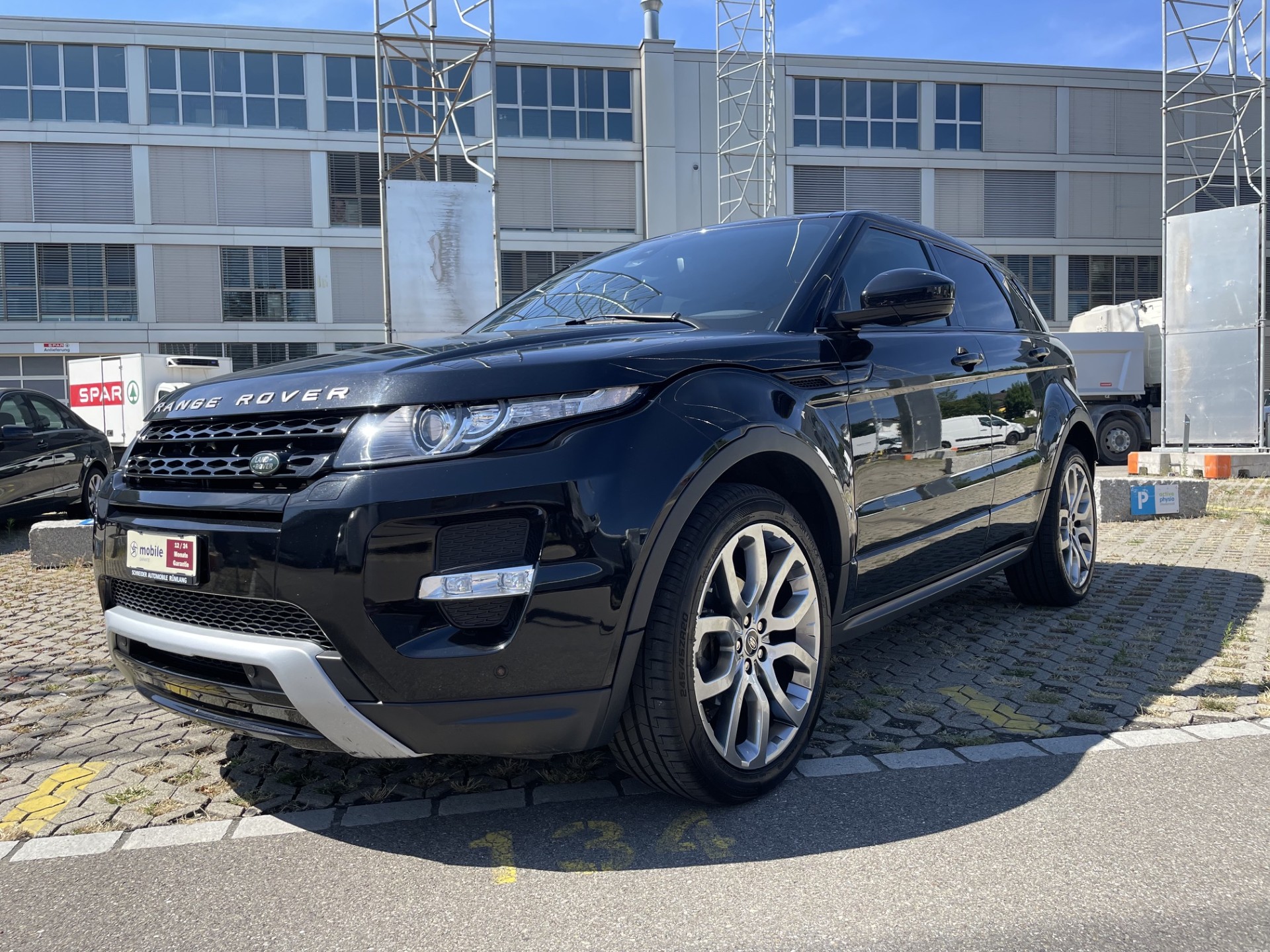LAND ROVER Range Rover Evoque 2.0 Si4 Dynamic AT9-image-1