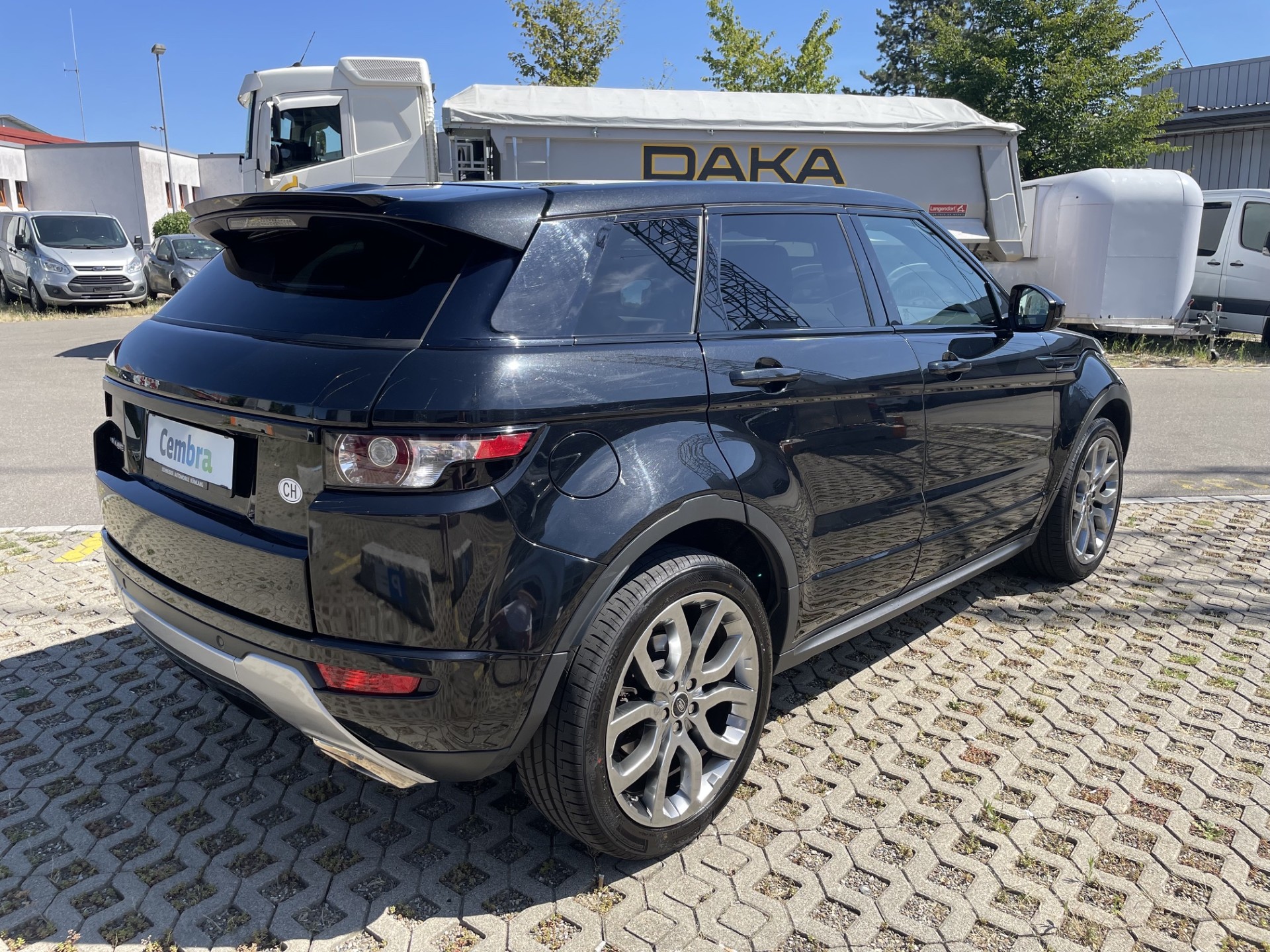 LAND ROVER Range Rover Evoque 2.0 Si4 Dynamic AT9-image-4