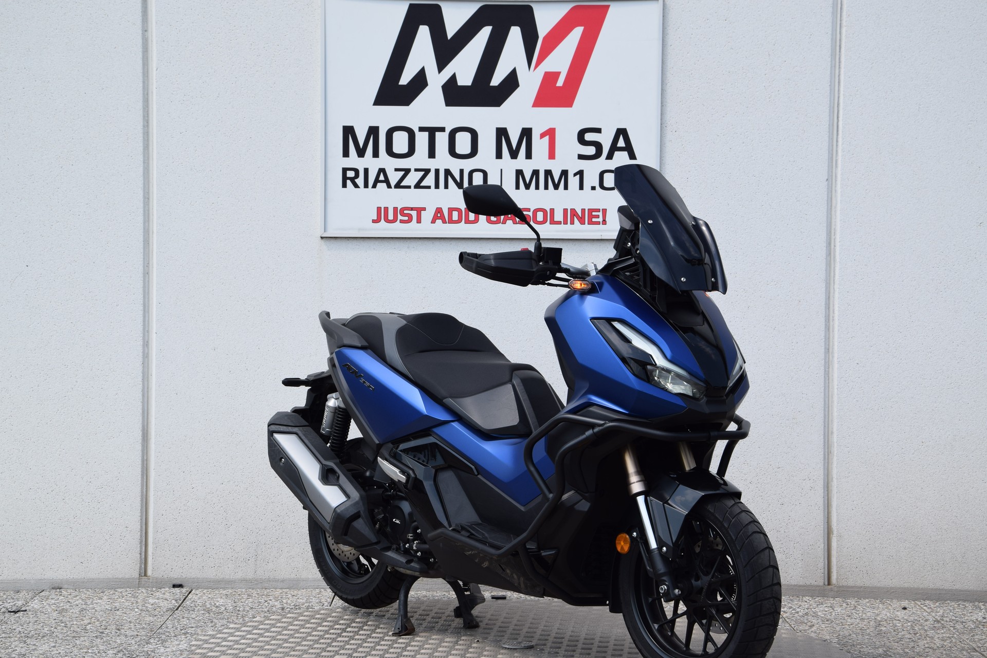 HONDA ADV 350-image-1