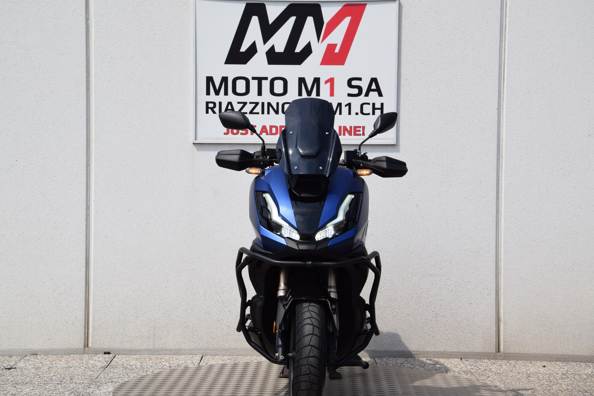 HONDA ADV 350-image-2