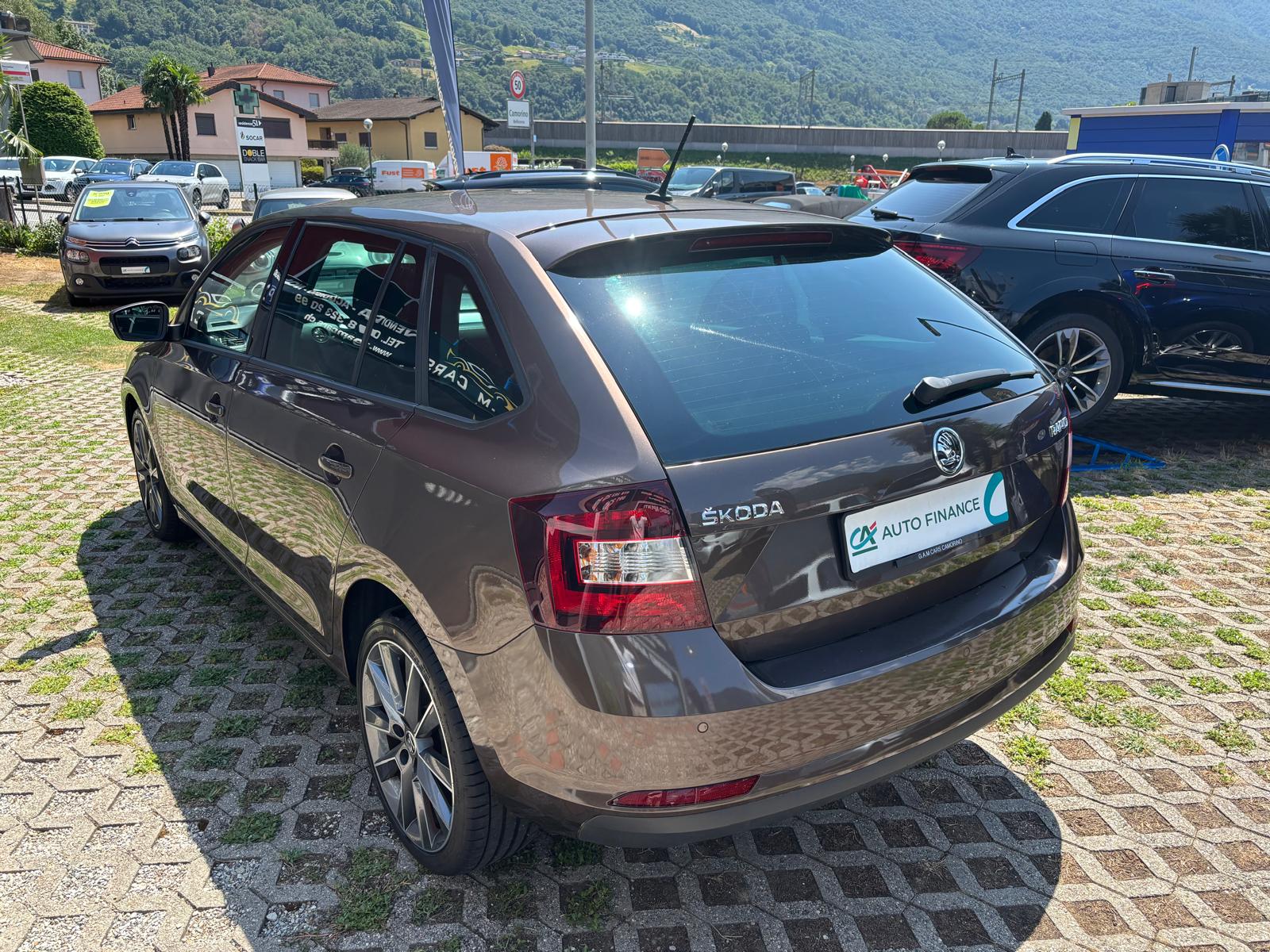 SKODA Rapid Spaceback 1.0 TSI Ambition DSG-image-3