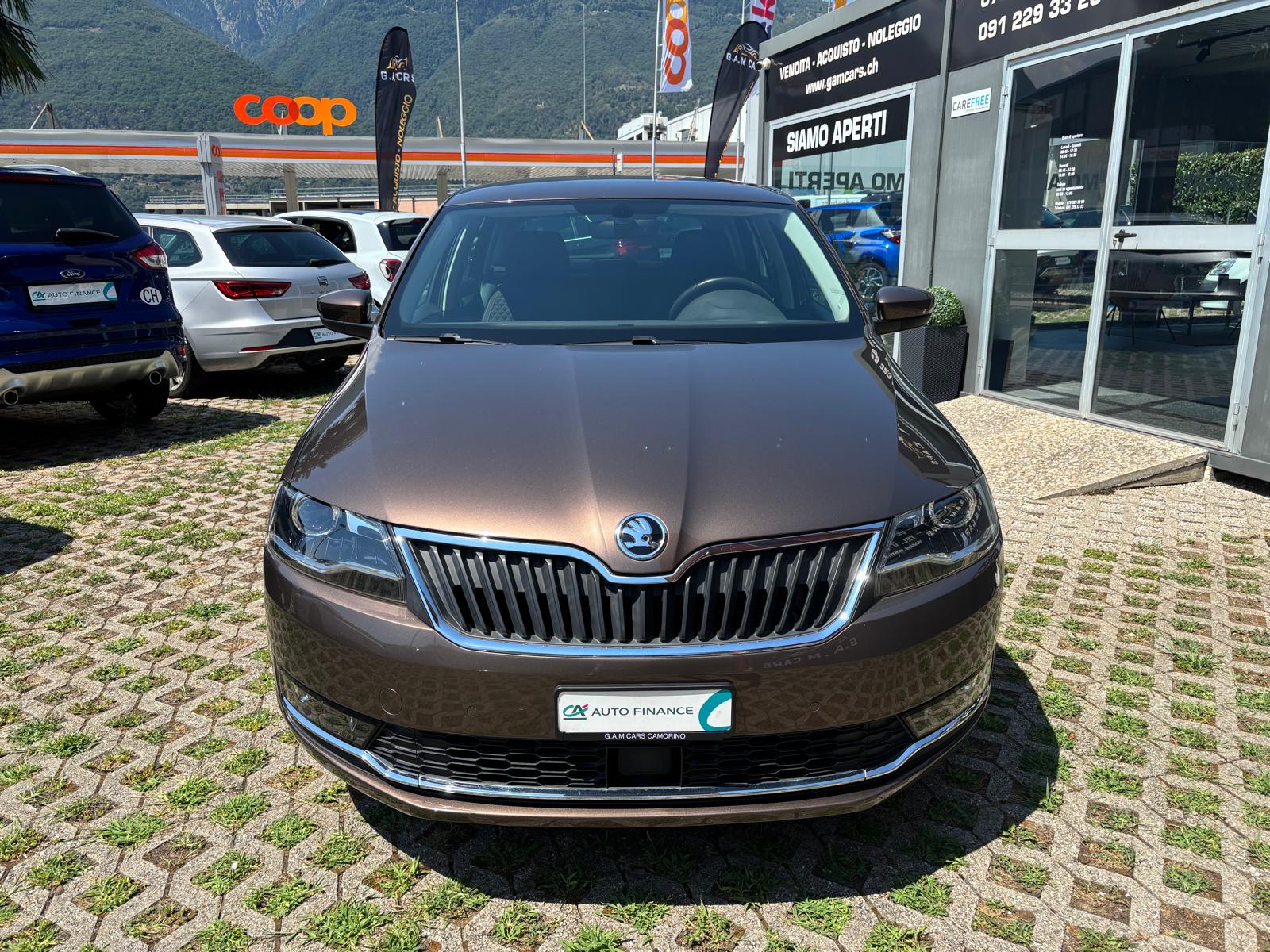 SKODA Rapid Spaceback 1.0 TSI Ambition DSG