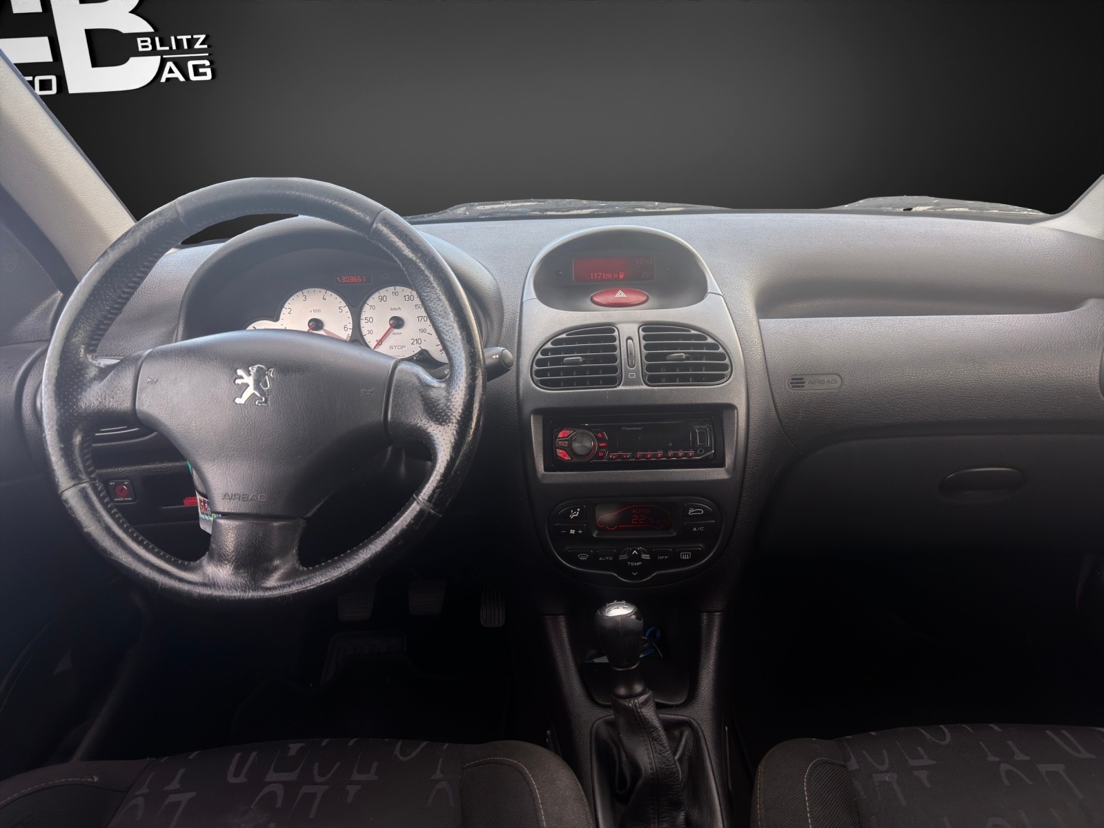 PEUGEOT 206 SW 1.6 16V XS-image-10