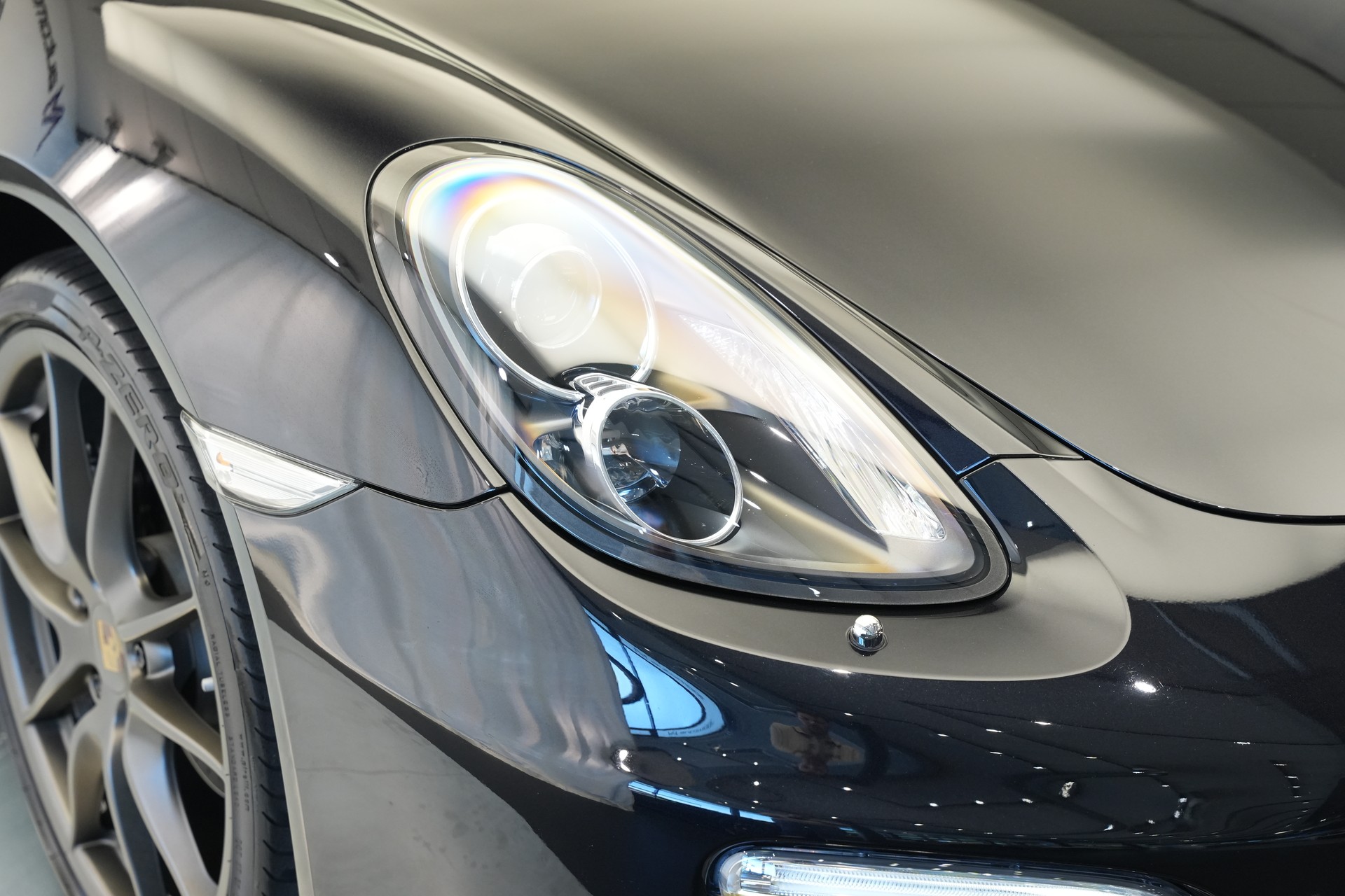 PORSCHE Boxster 2.7 Black Edition PDK *CH-Fahrzeug* *Approved*-image-36
