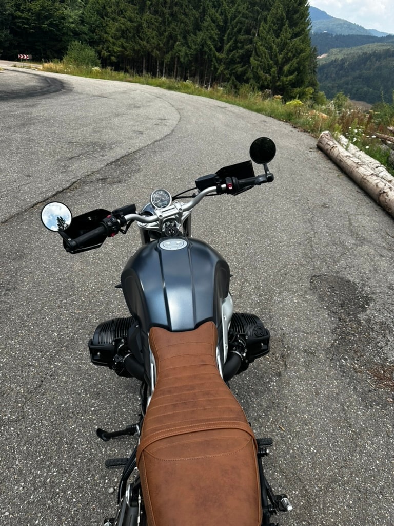 BMW R nineT Scrambler ABS-image-8