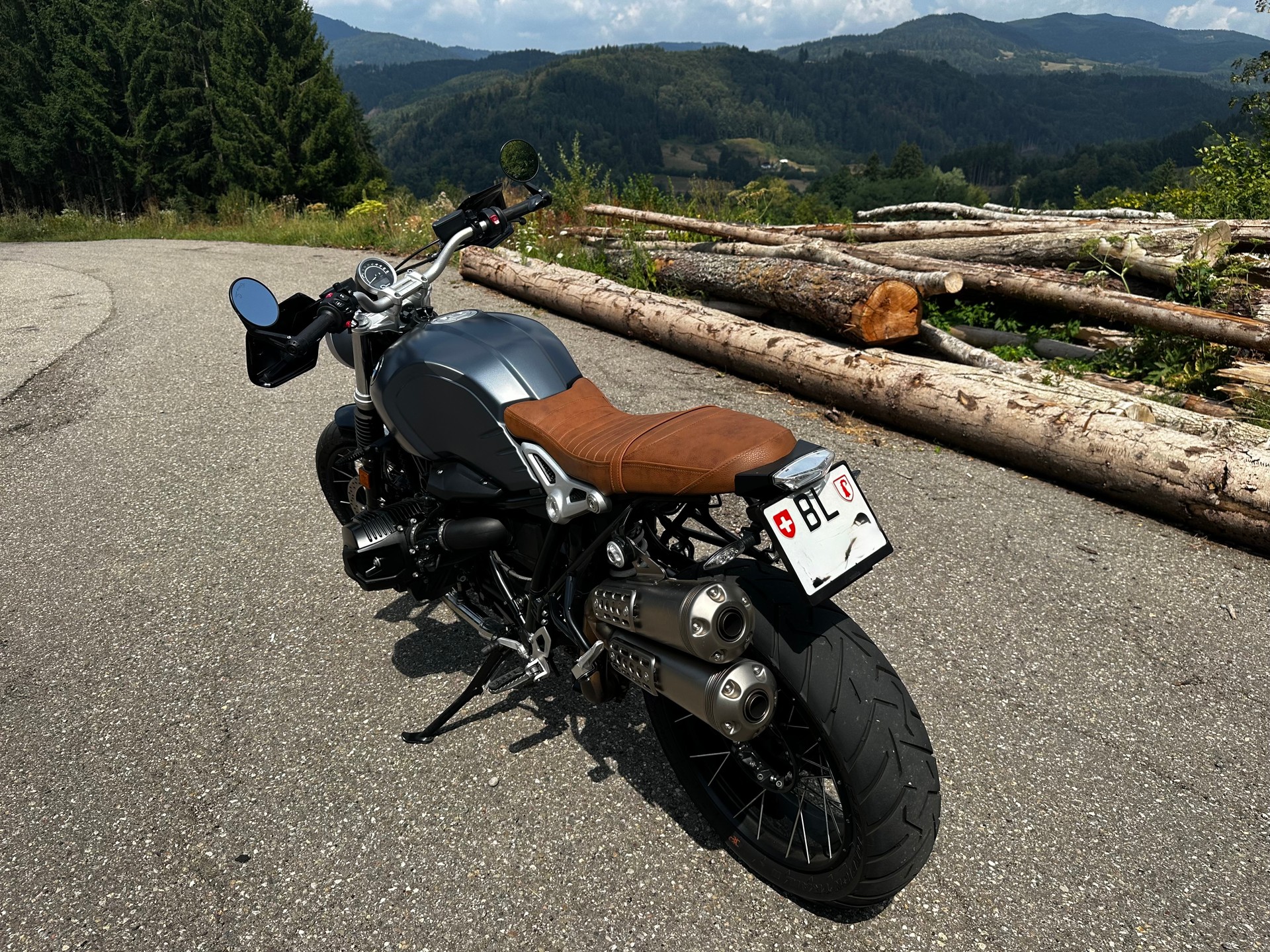 BMW R nineT Scrambler ABS-image-14