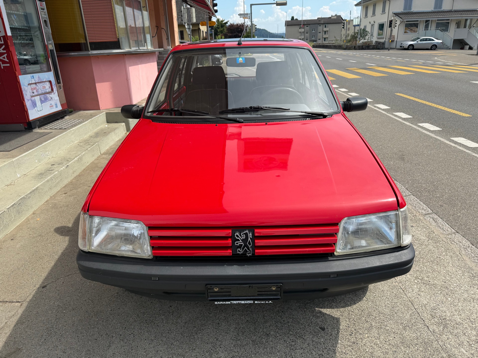 PEUGEOT 205 1.1 Look-image-1