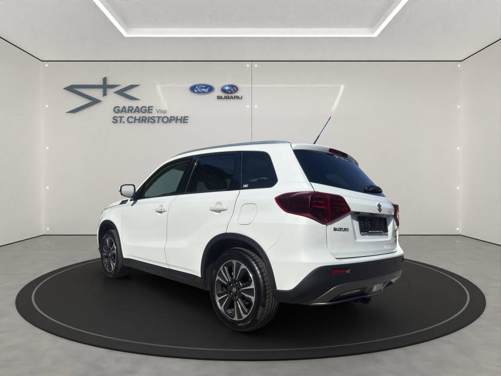 SUZUKI Vitara 1.4 T Compact+ Hybrid 4-showroom-element-2