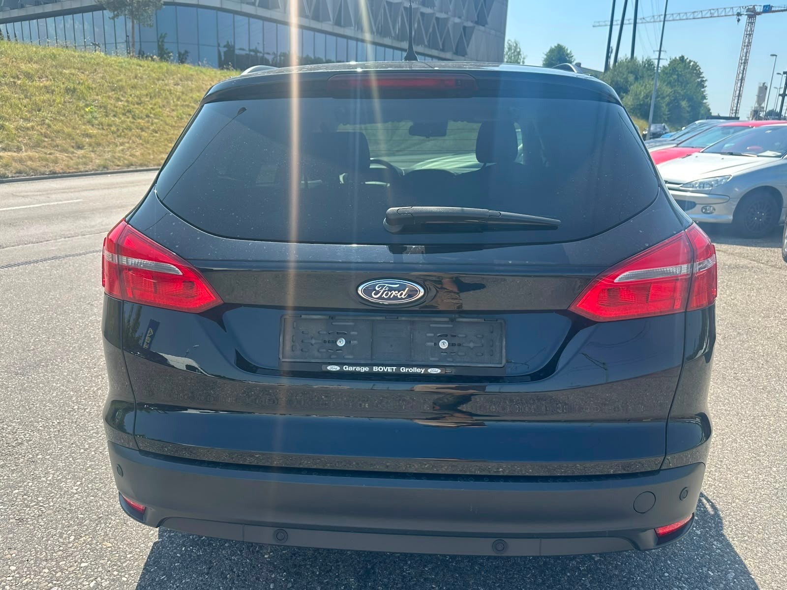 FORD Focus 1.0 SCTi Black Edition-image-4