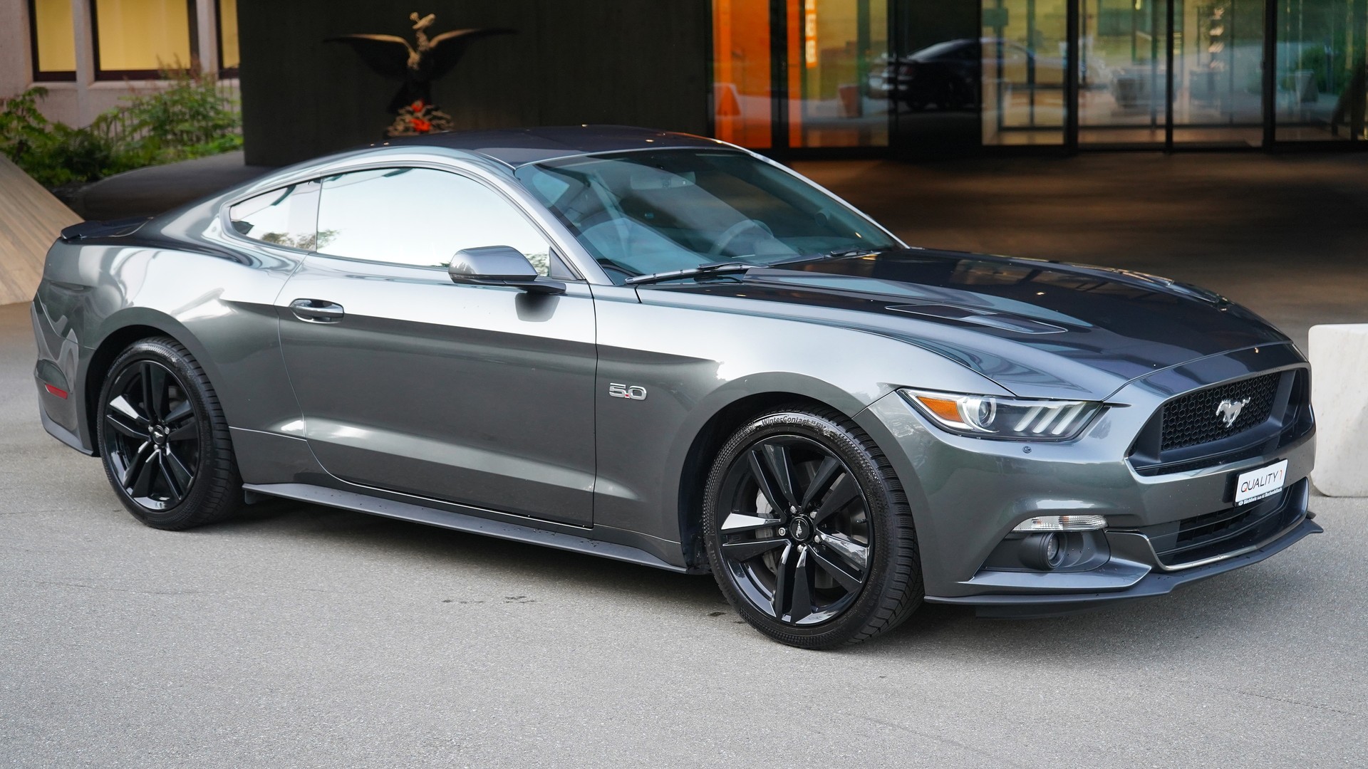 FORD Mustang Fastback 5.0 V8 GT Automat