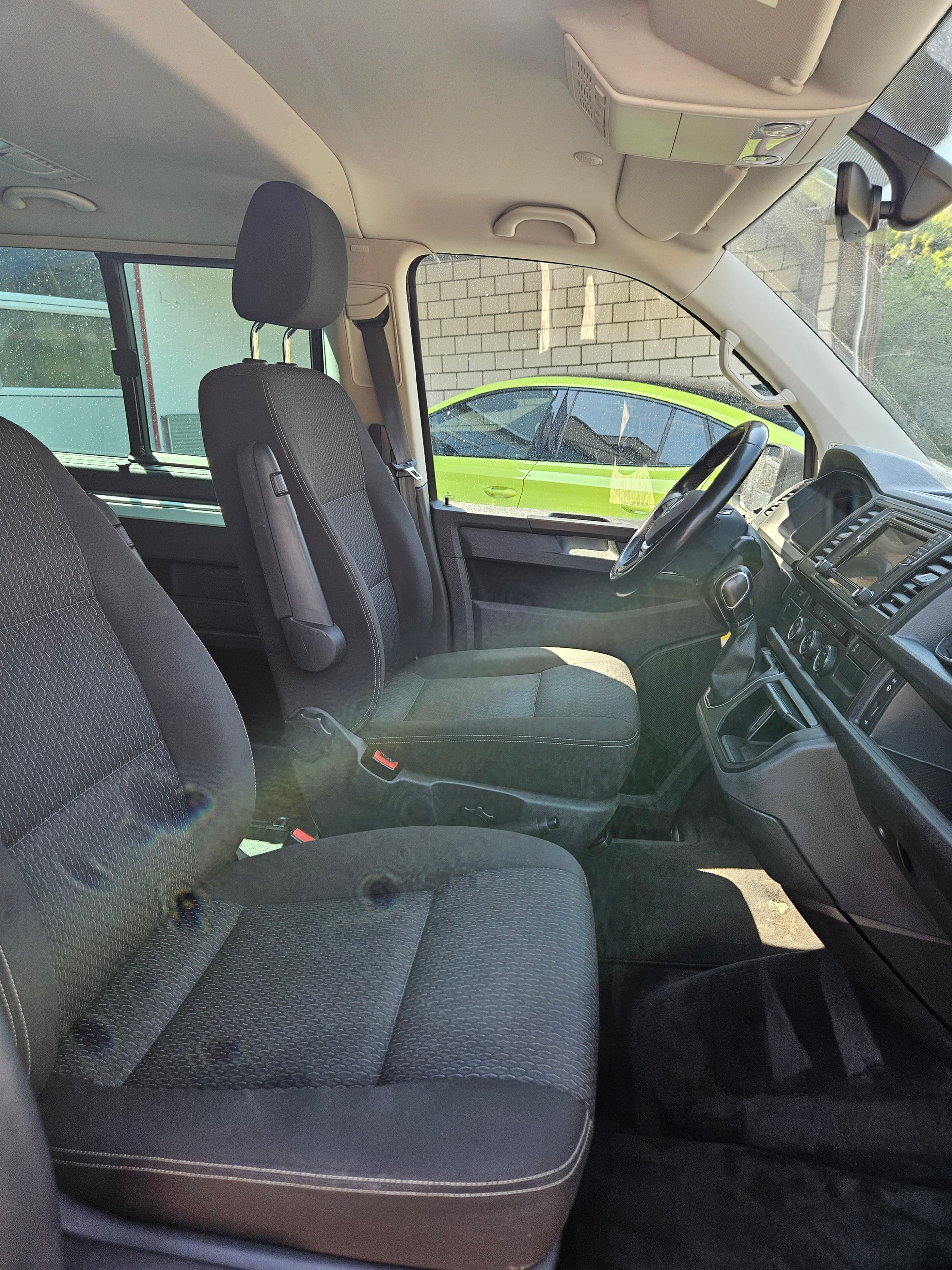 VW T6 Multivan 2.0 TDI Liberty 4Motion DSG-image-7