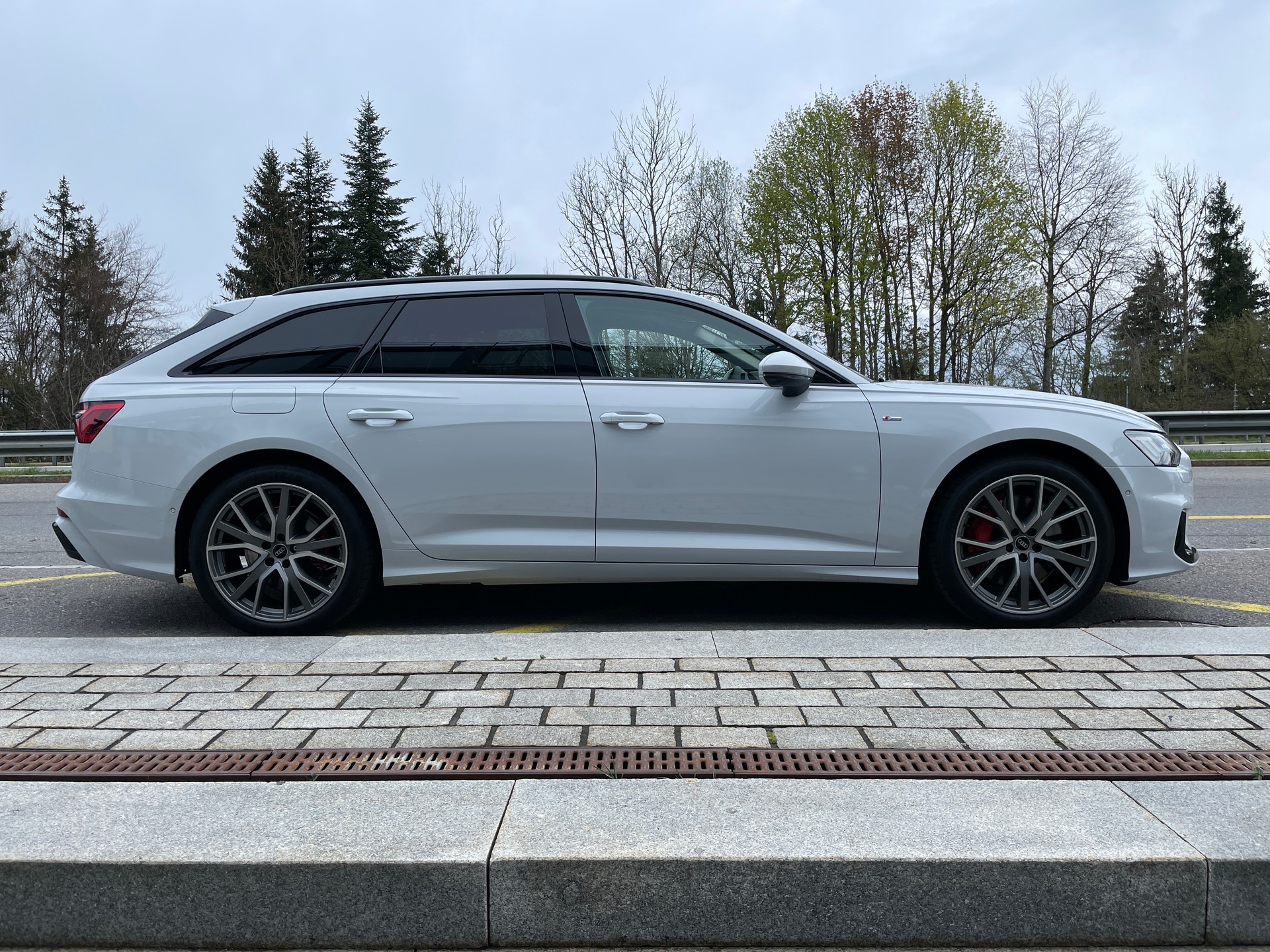 AUDI A6 Avant 55 TFSIe Sport quattro S-tronic-showroom-element-3