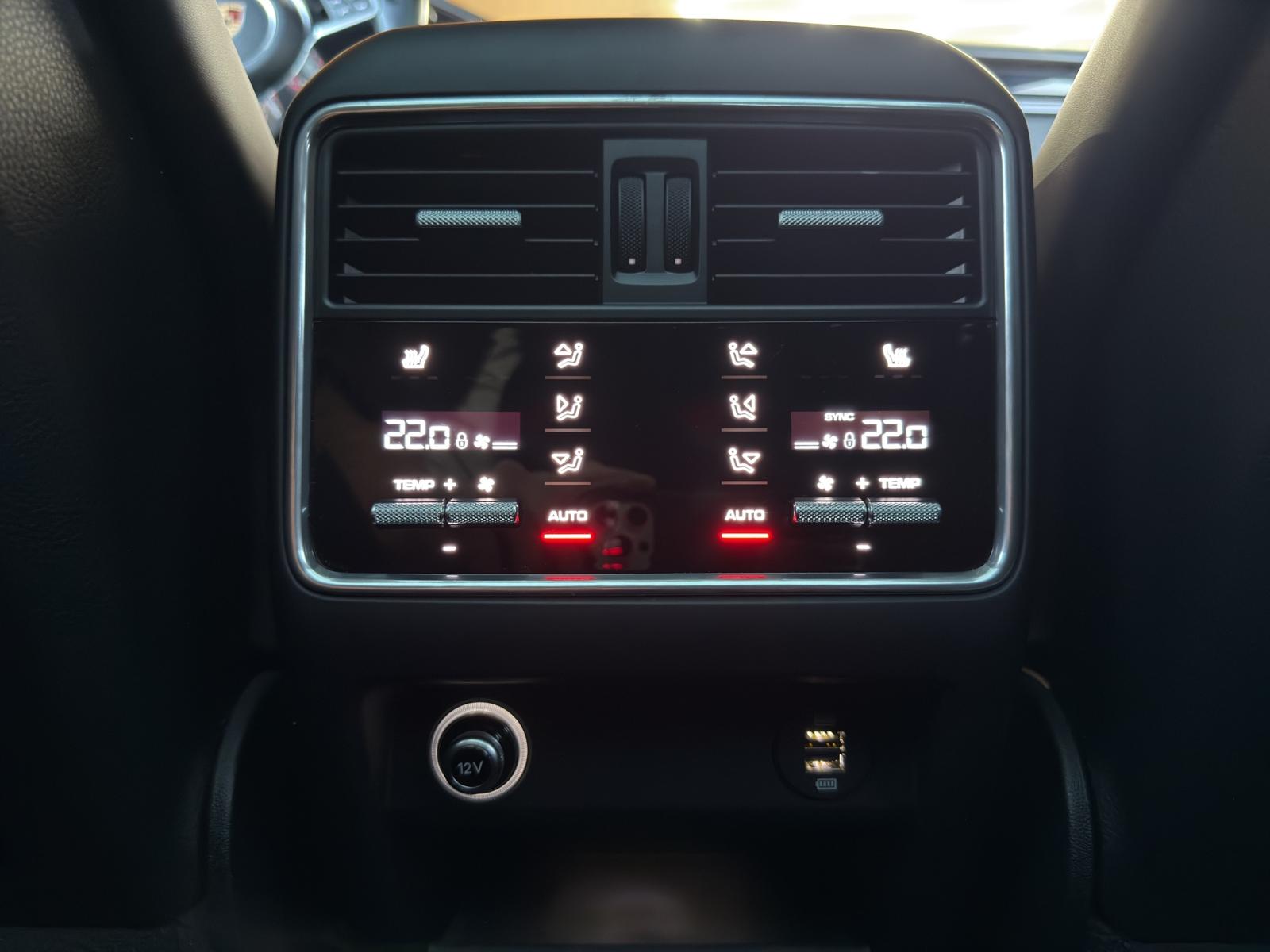 PORSCHE Cayenne S-image-22