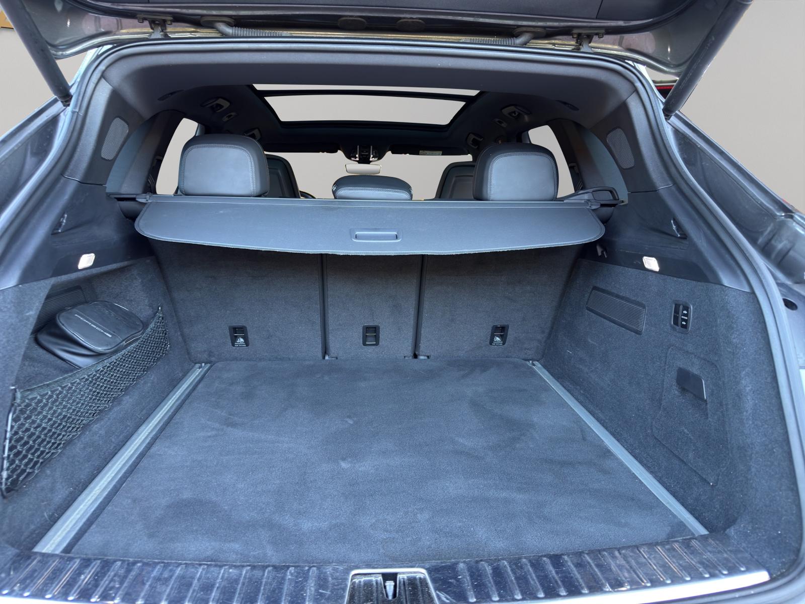 PORSCHE Cayenne S-image-24