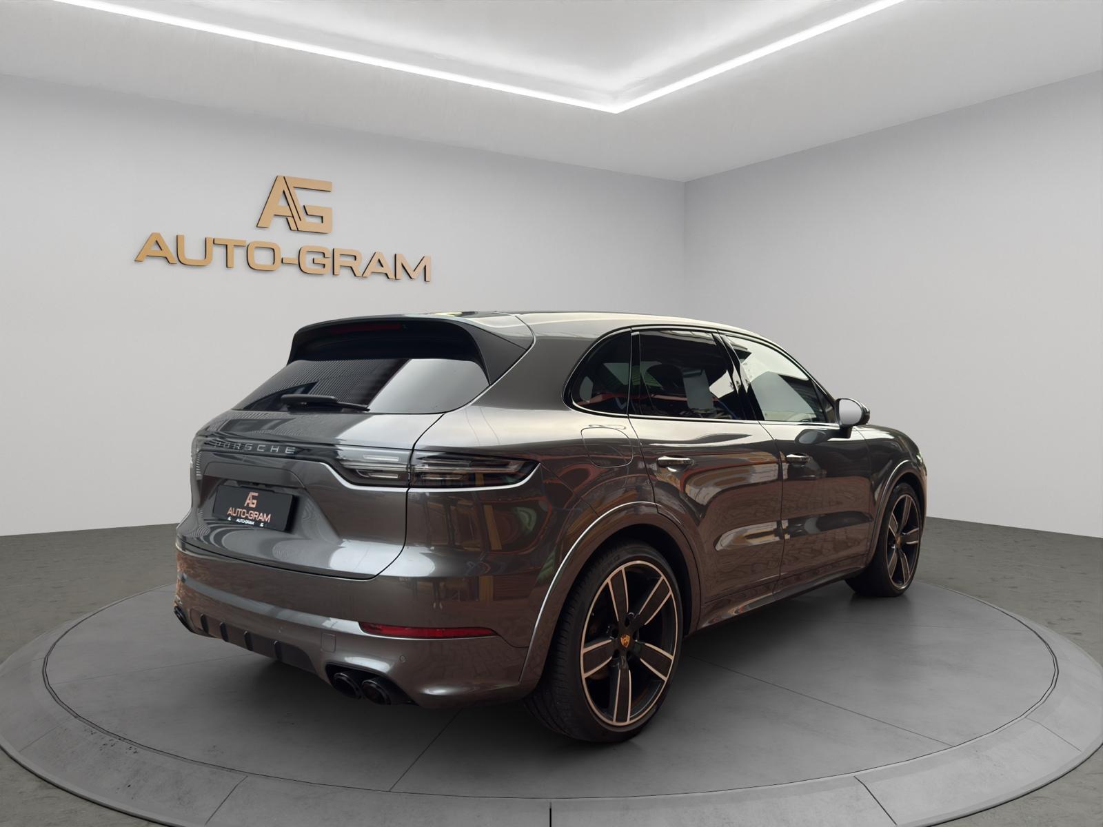 PORSCHE Cayenne S-image-4