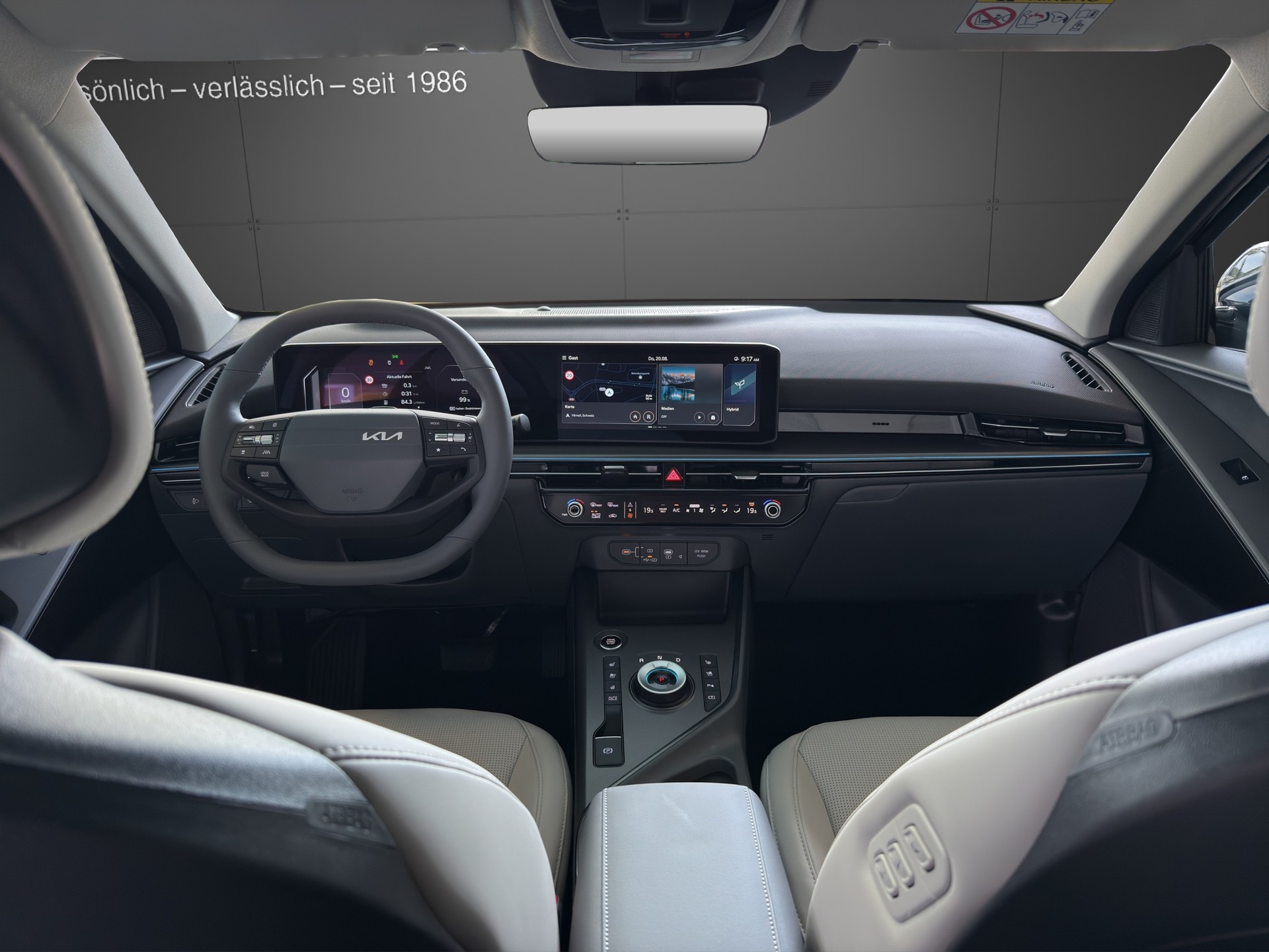 KIA Niro 1.6GDi Hybrid Style DCT-image-4